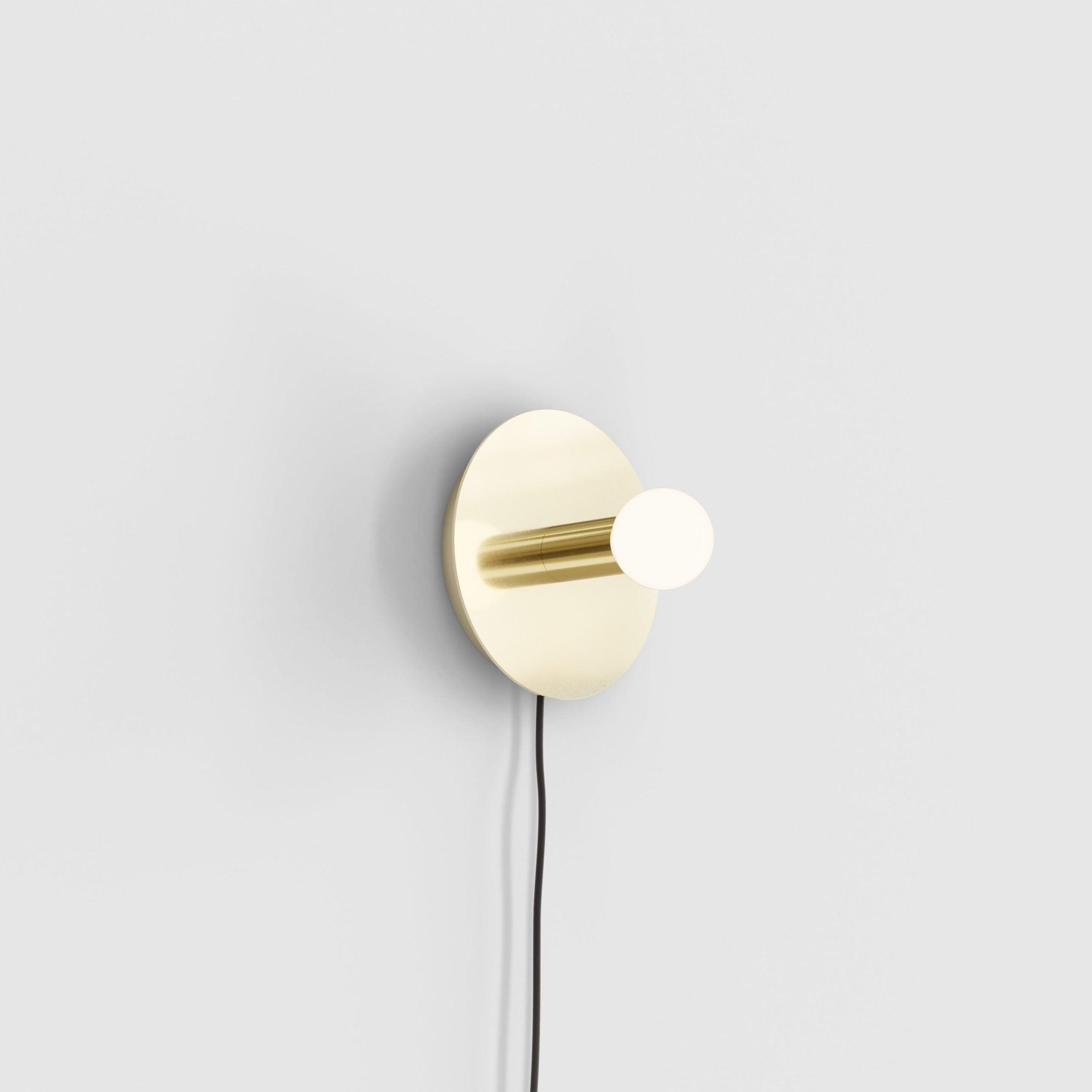 Lustra Wall Lamp Brass Bulb - Neutralighting