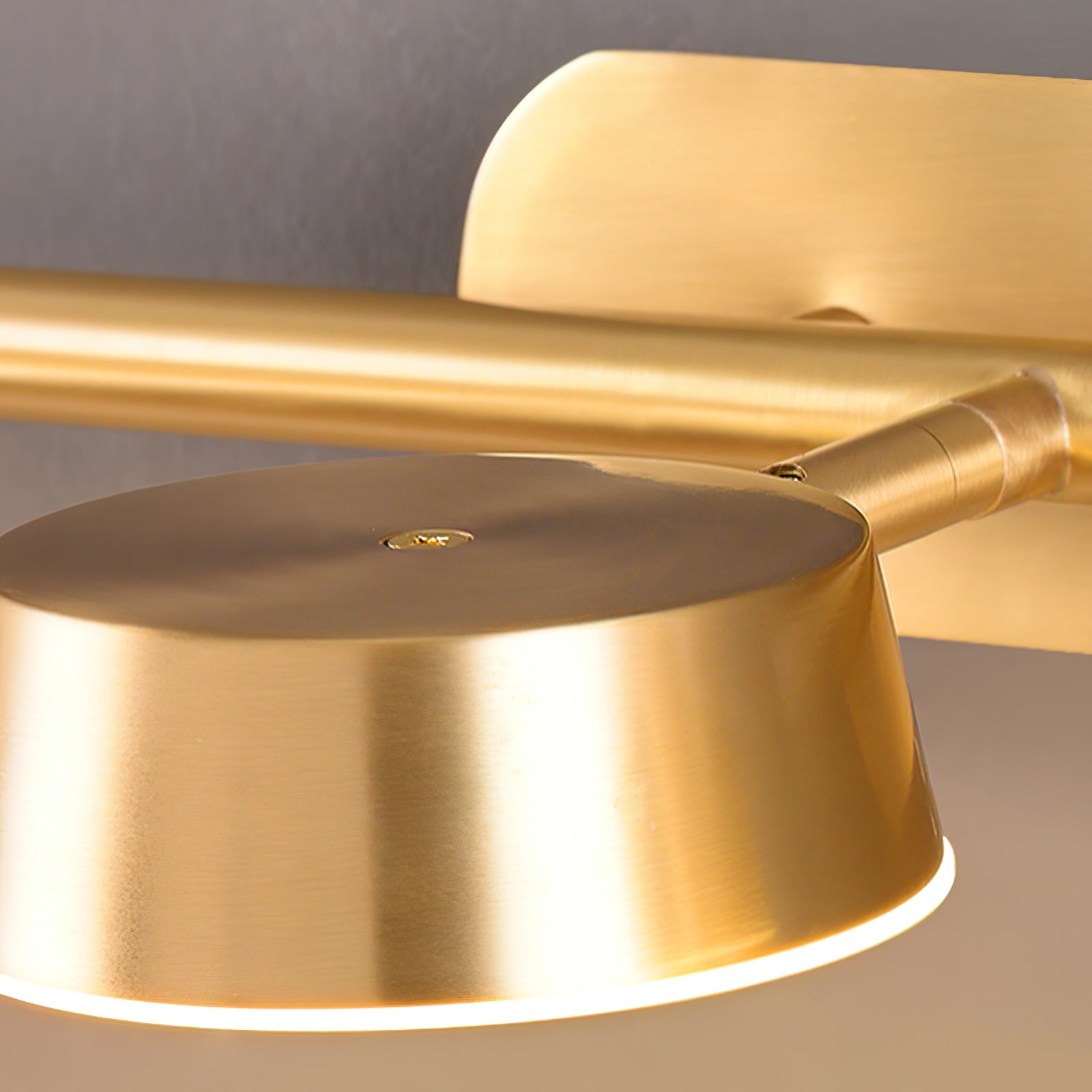 Edward Premium Élégance Coiffeuse Laiton Applique Murale - Neutralighting
