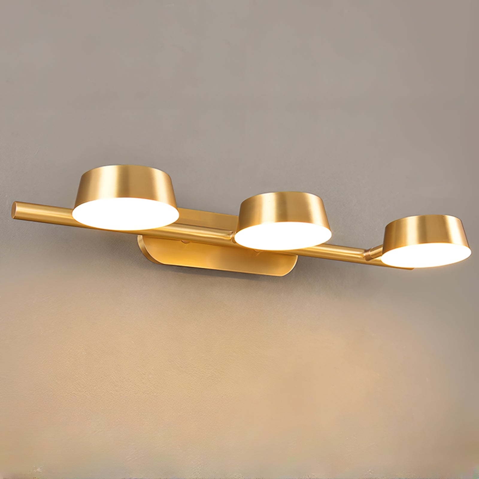Edward Premium Élégance Coiffeuse Laiton Applique Murale - Neutralighting
