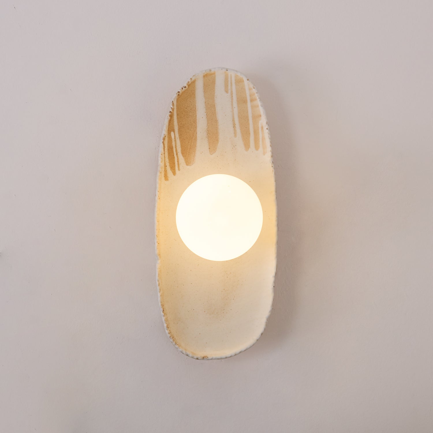 Halien Applique murale Corps en céramique Diffuseur en verre Lumière d'accent artistique - Neutralighting