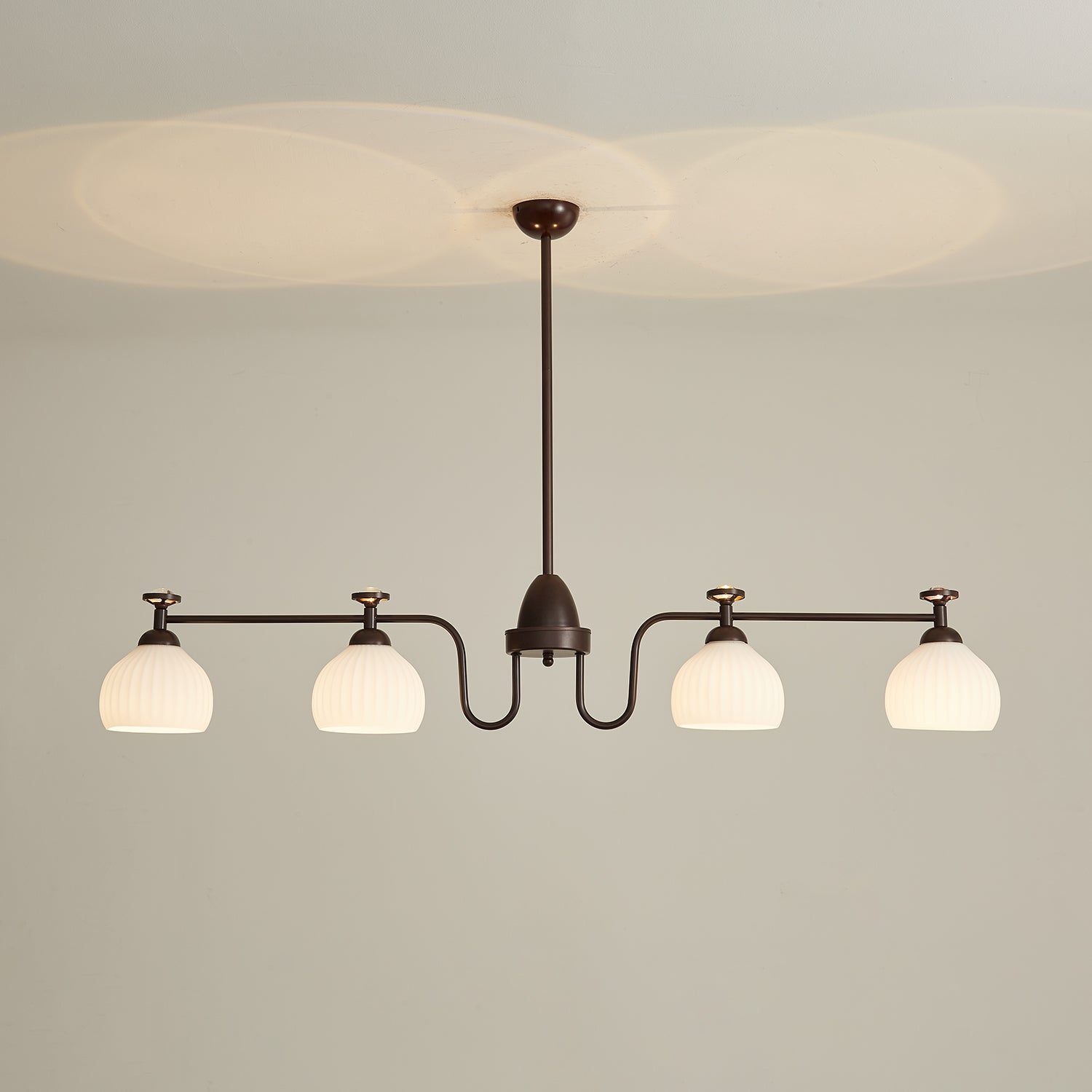 Calaeor Chandelier Premium Élégance en Verre - Neutralighting
