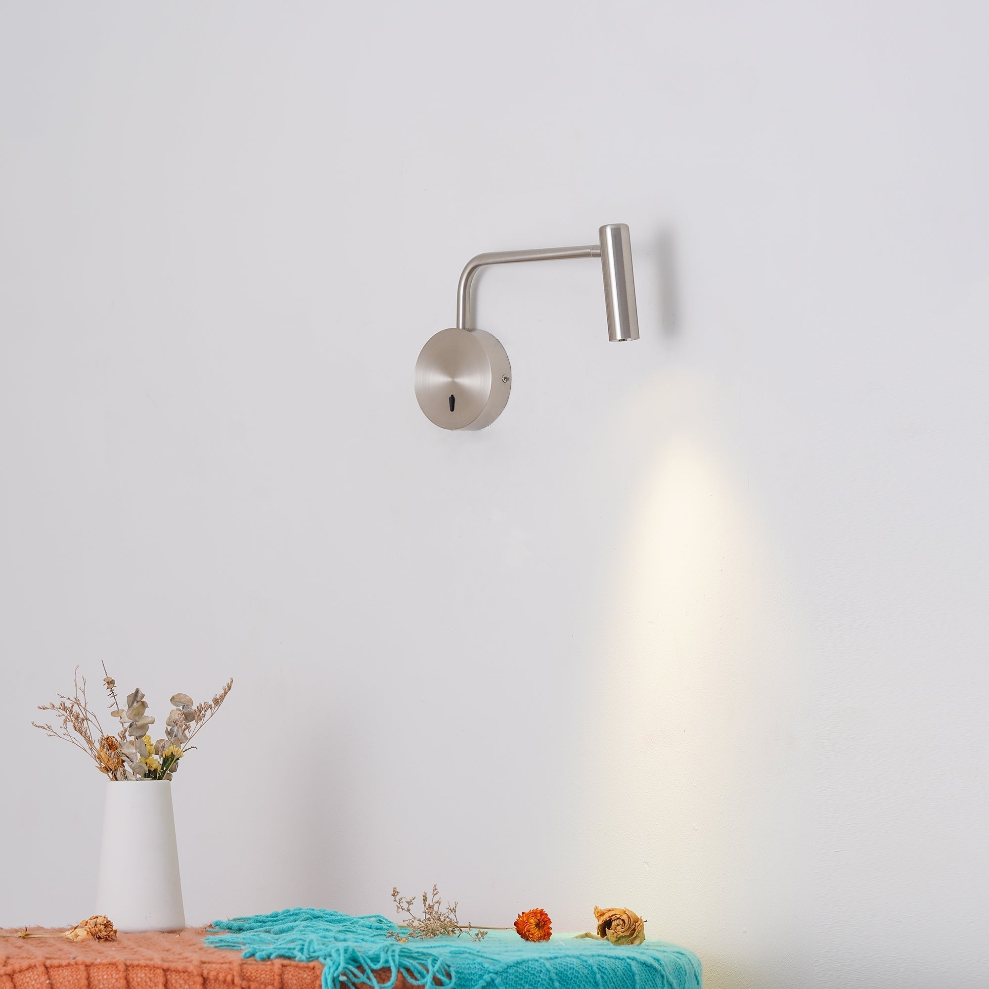 Eda Applique Murale Minimaliste Disque LED - Neutralighting