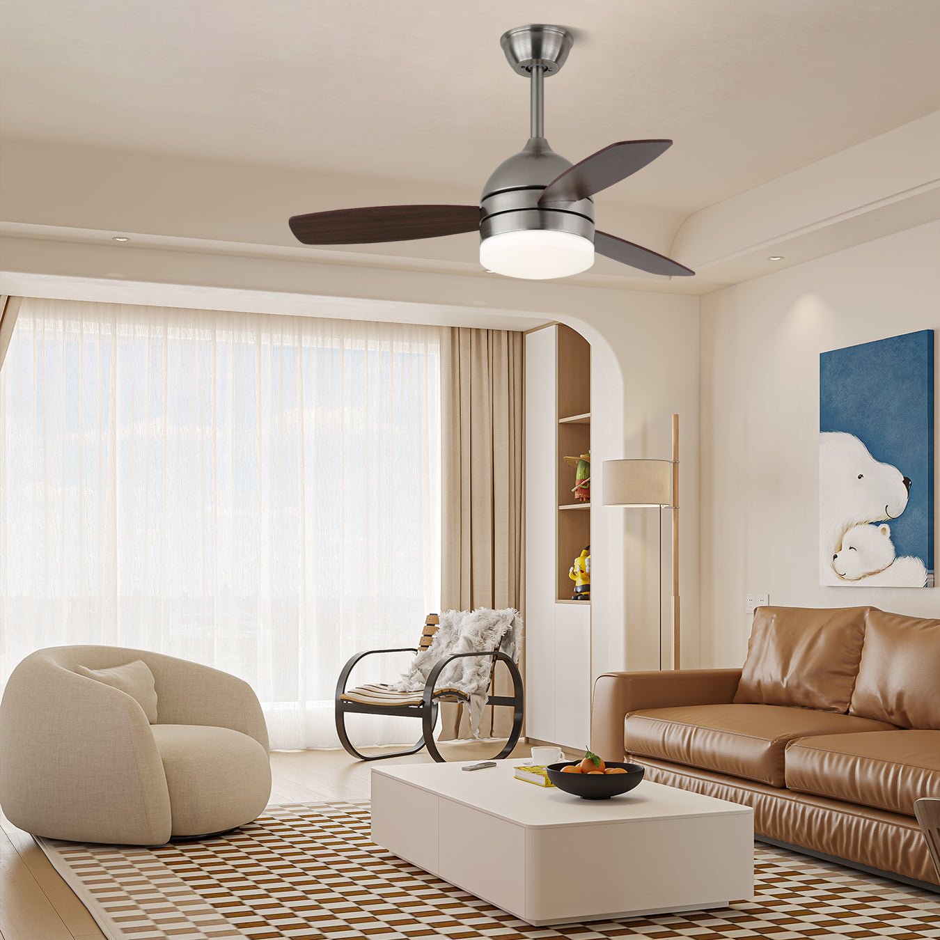 Plafonnier ventilateur moderne Caelan montrant le cadre en métal et le diffuseur en acrylique