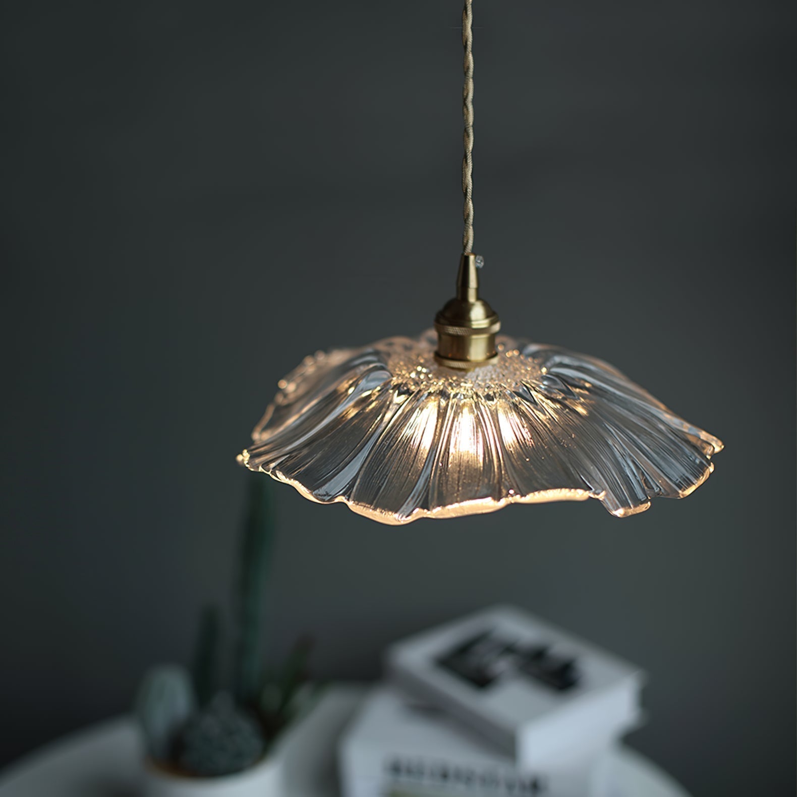 Aurvarira Suspension Art Laiton Verre Moderne Minimaliste - Neutralighting