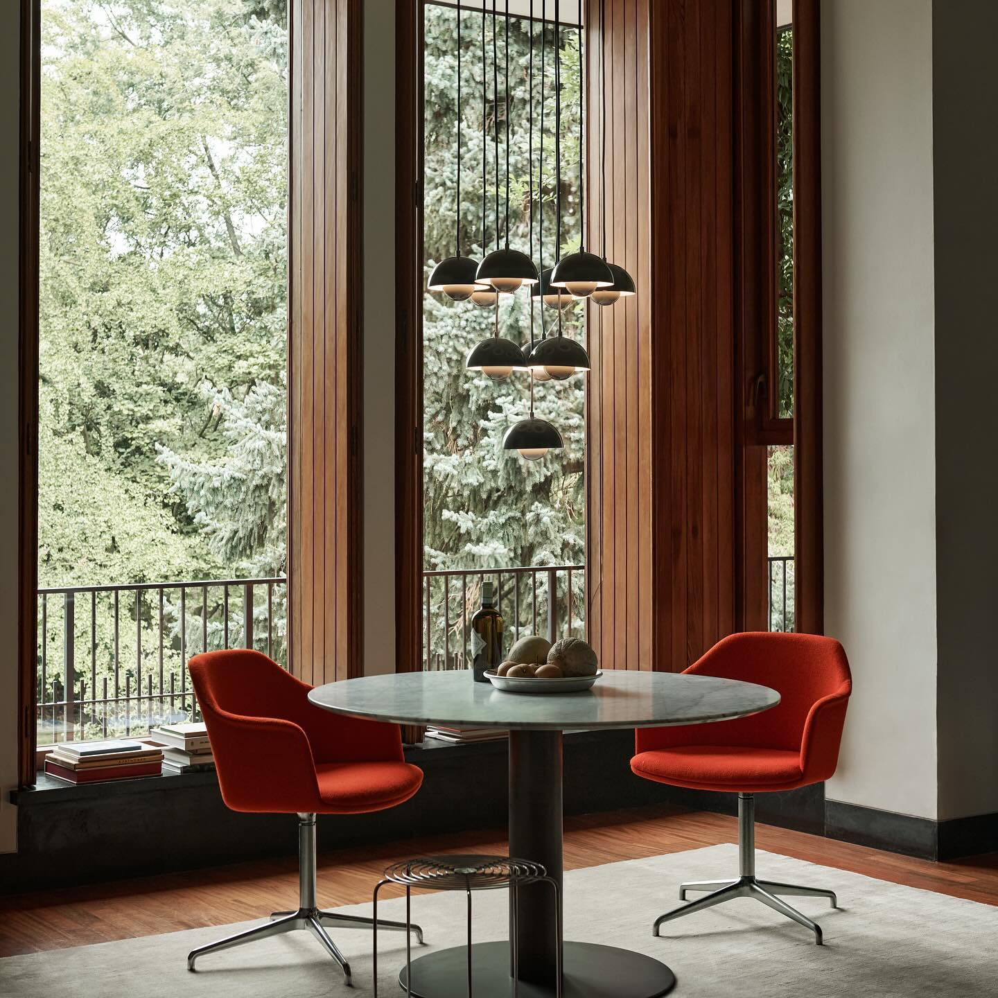Flowerpot Chandelier - Neutralighting