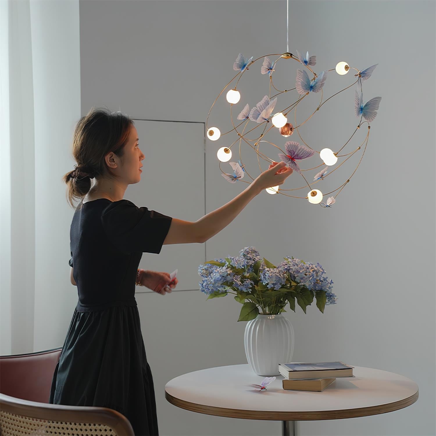 Flutterveil Chandelier Papillon Rêveur - Neutralighting
