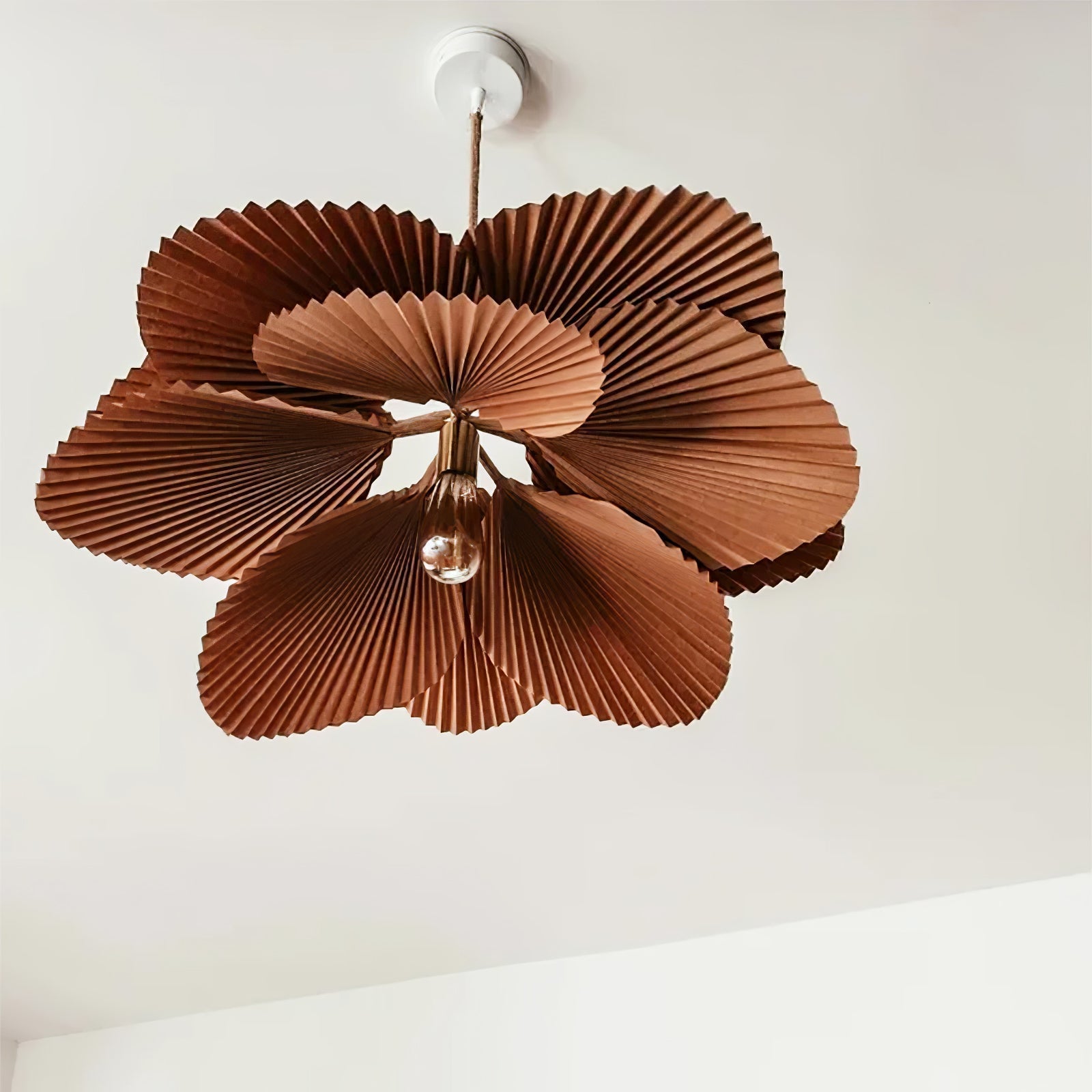 Lyra Suspension Lotus en Papier à Feuille Pliée