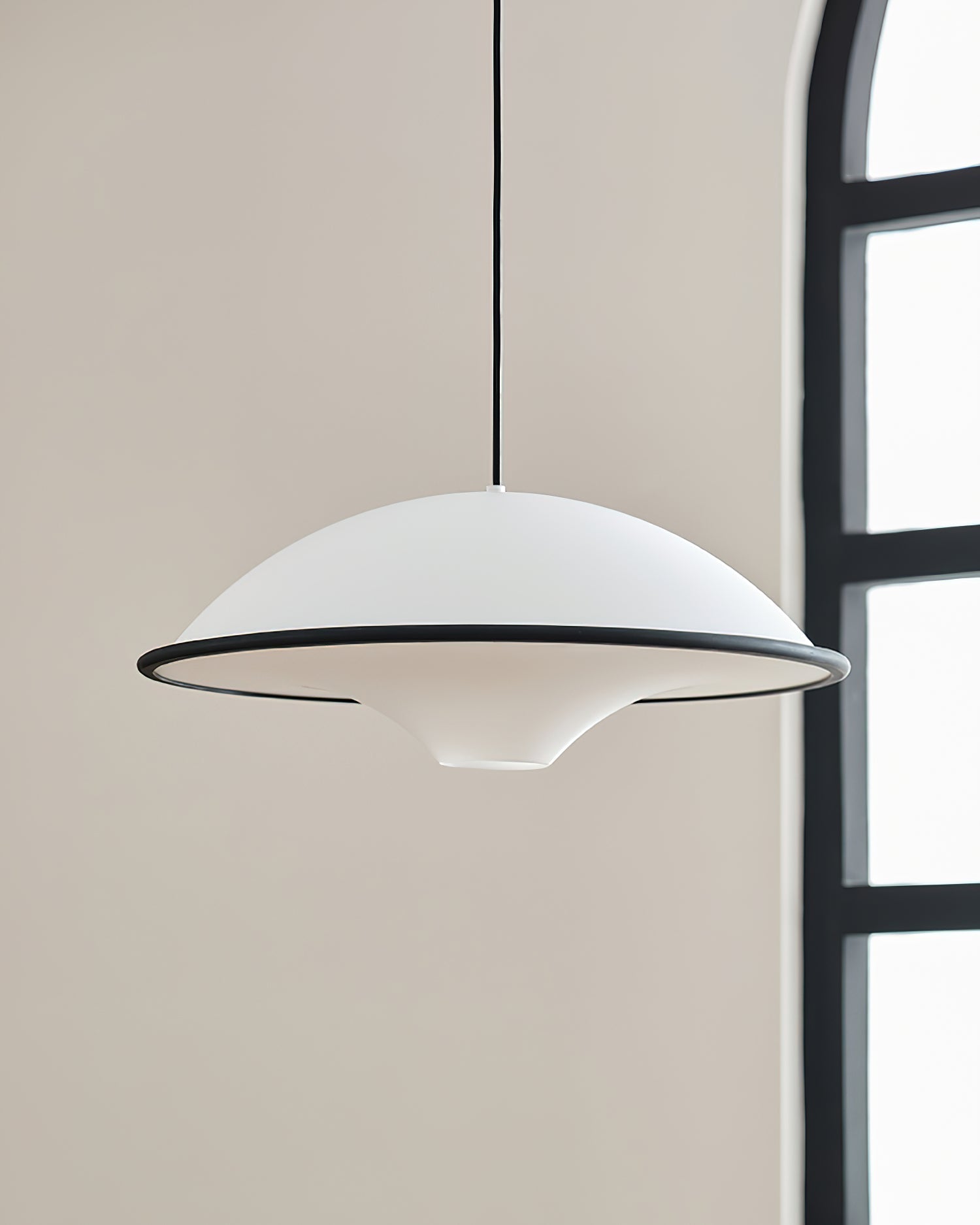 Eclipta Lampe Suspendue en Forme d'OVNI - Neutralighting