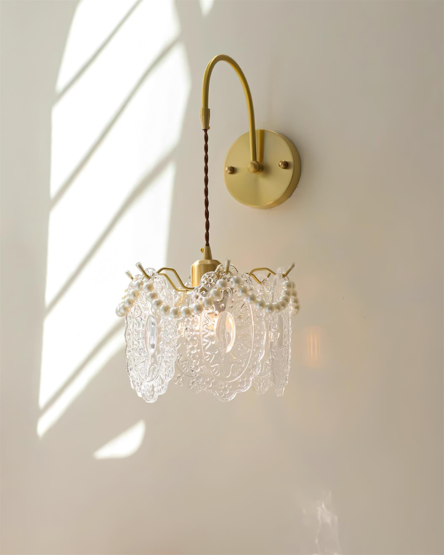 Nisa Applique Murale Élégante Française - Neutralighting