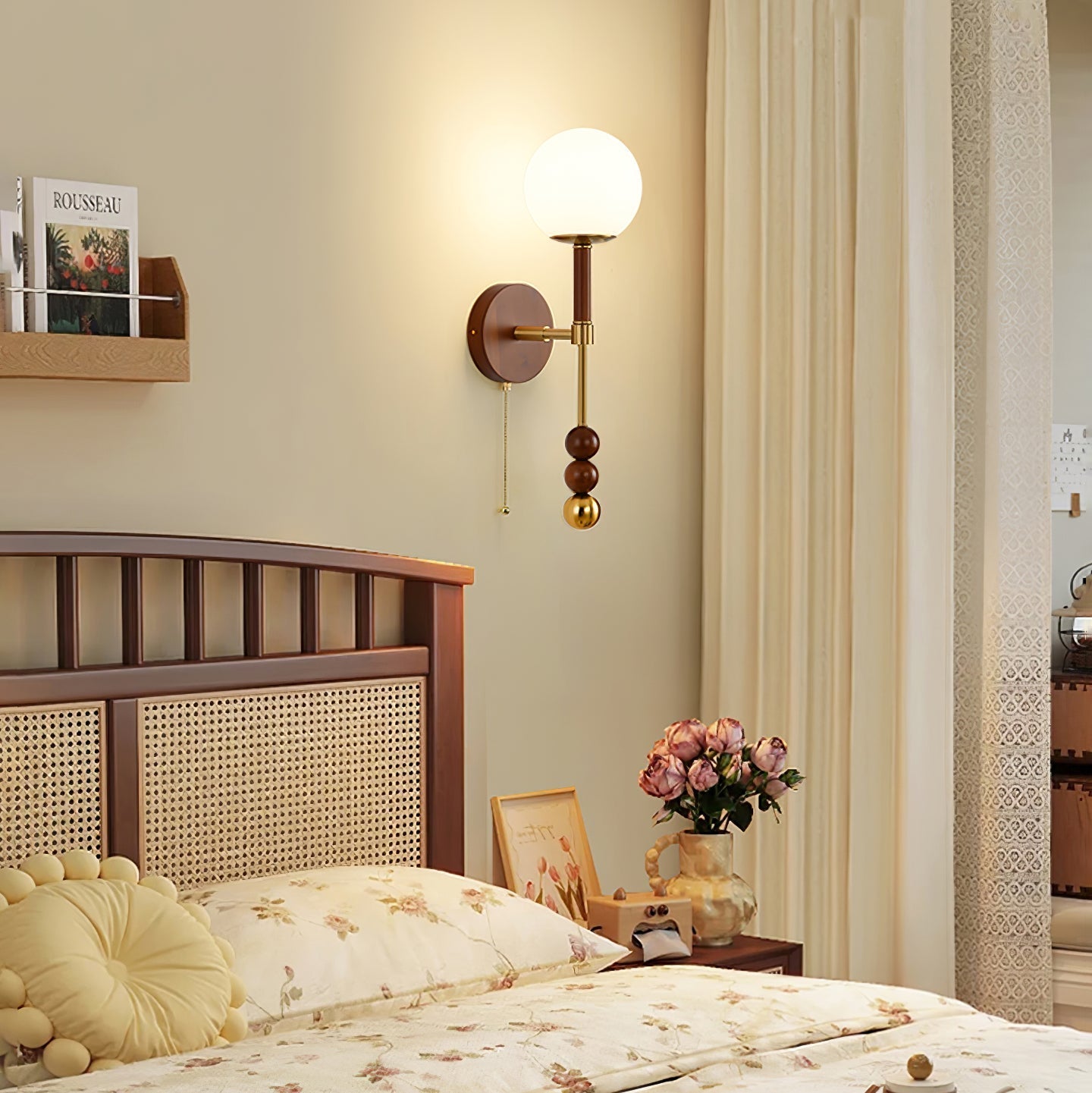 Hilda Roma Elegance Wood Sconce Wall lamp - Neutralighting