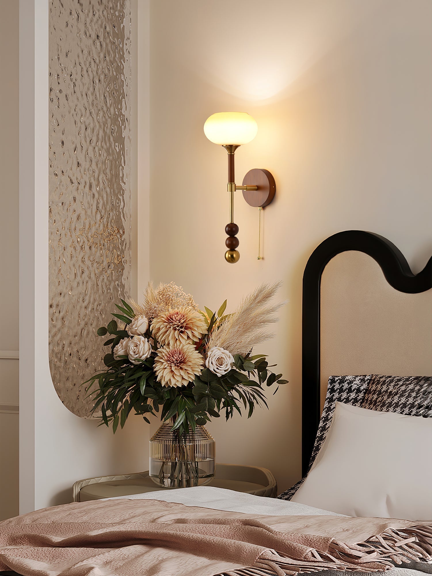 Hilda Roma Elegance Wood Sconce Wall lamp - Neutralighting