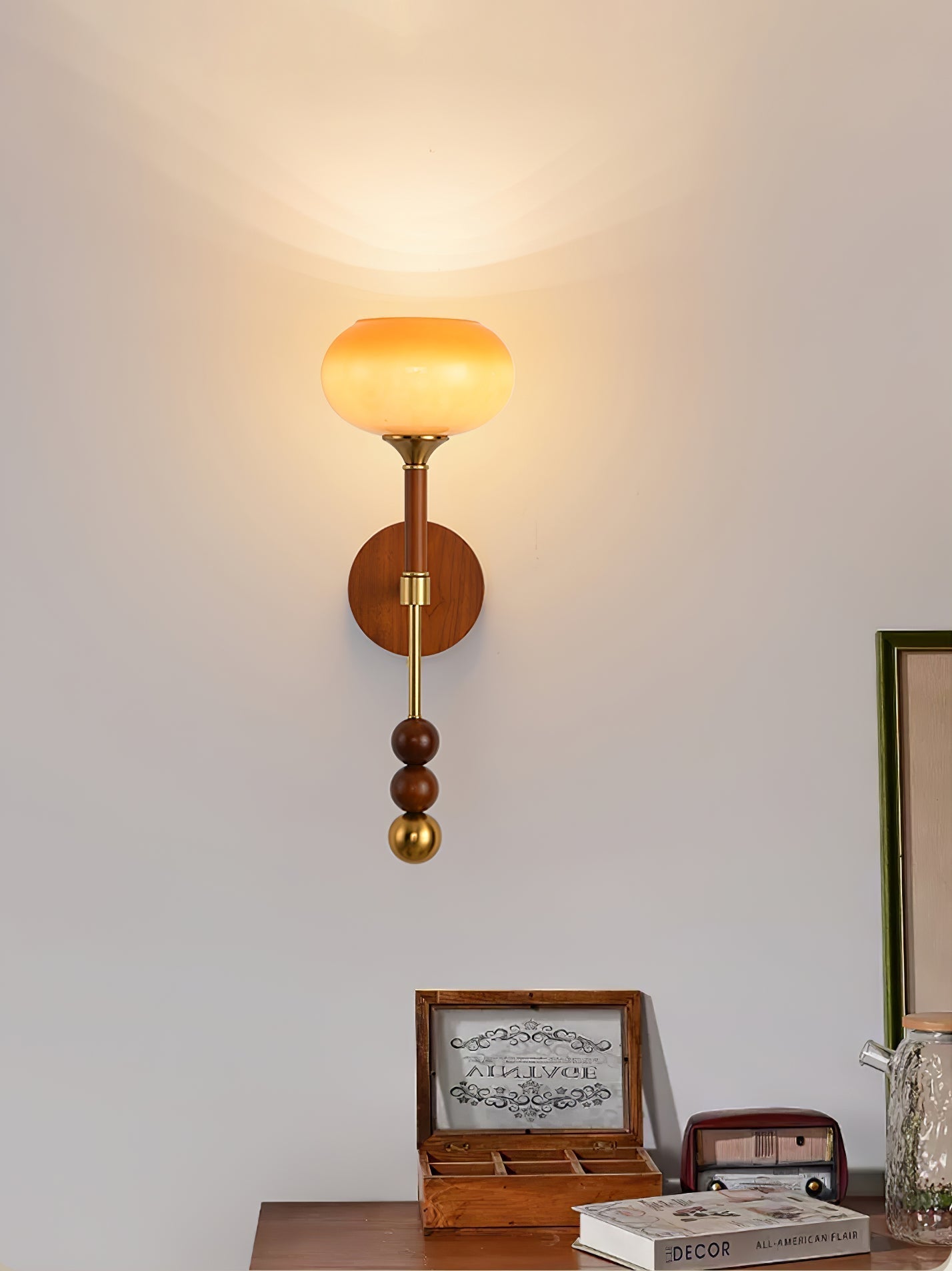 Hilda Roma Elegance Wood Sconce Wall lamp - Neutralighting