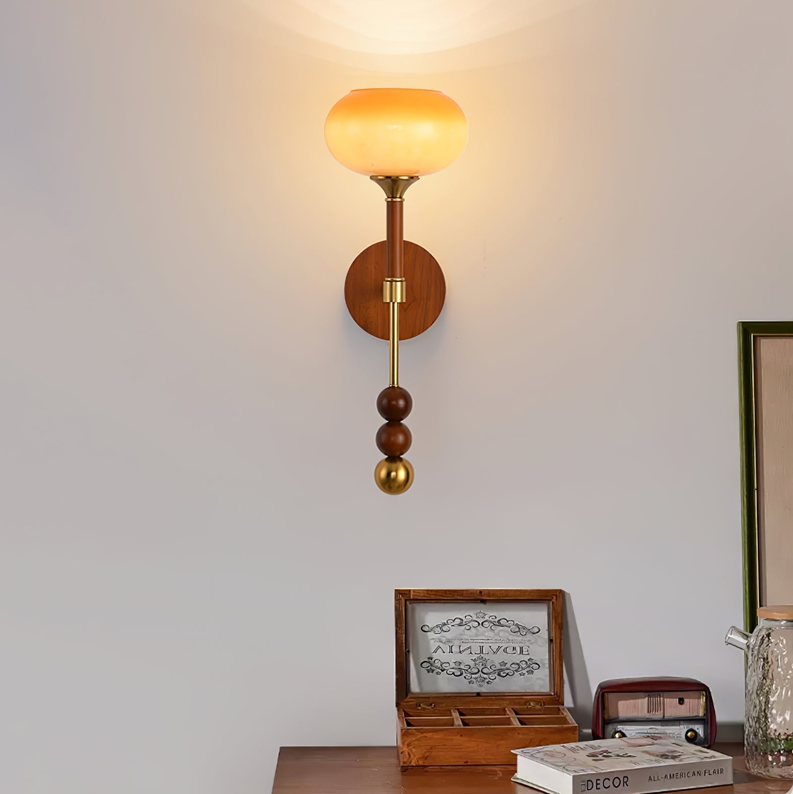 Hilda Roma Elegance Wood Sconce Wall lamp - Neutralighting