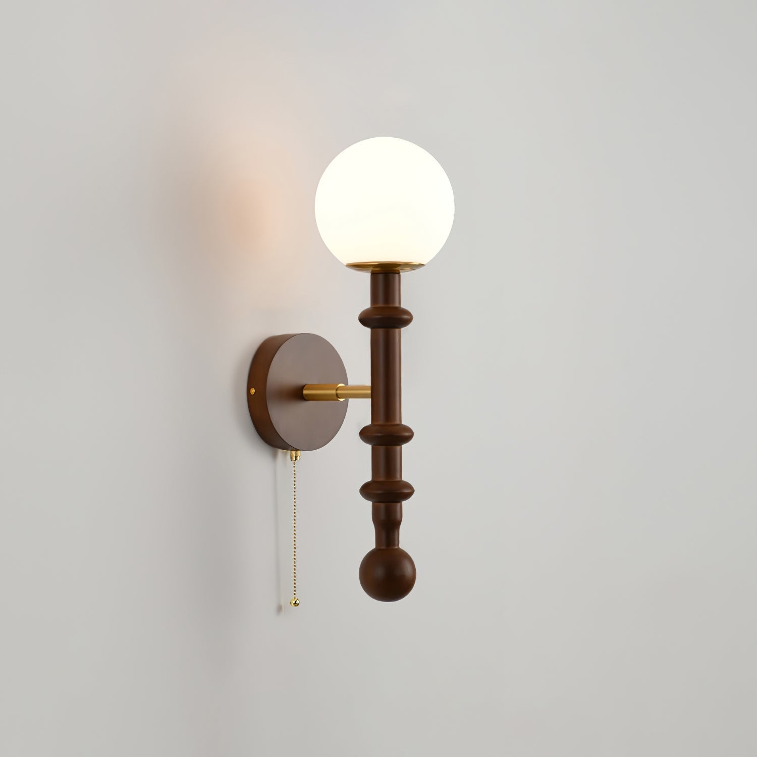 Hilda Roma Elegance Wood Sconce Wall lamp - Neutralighting