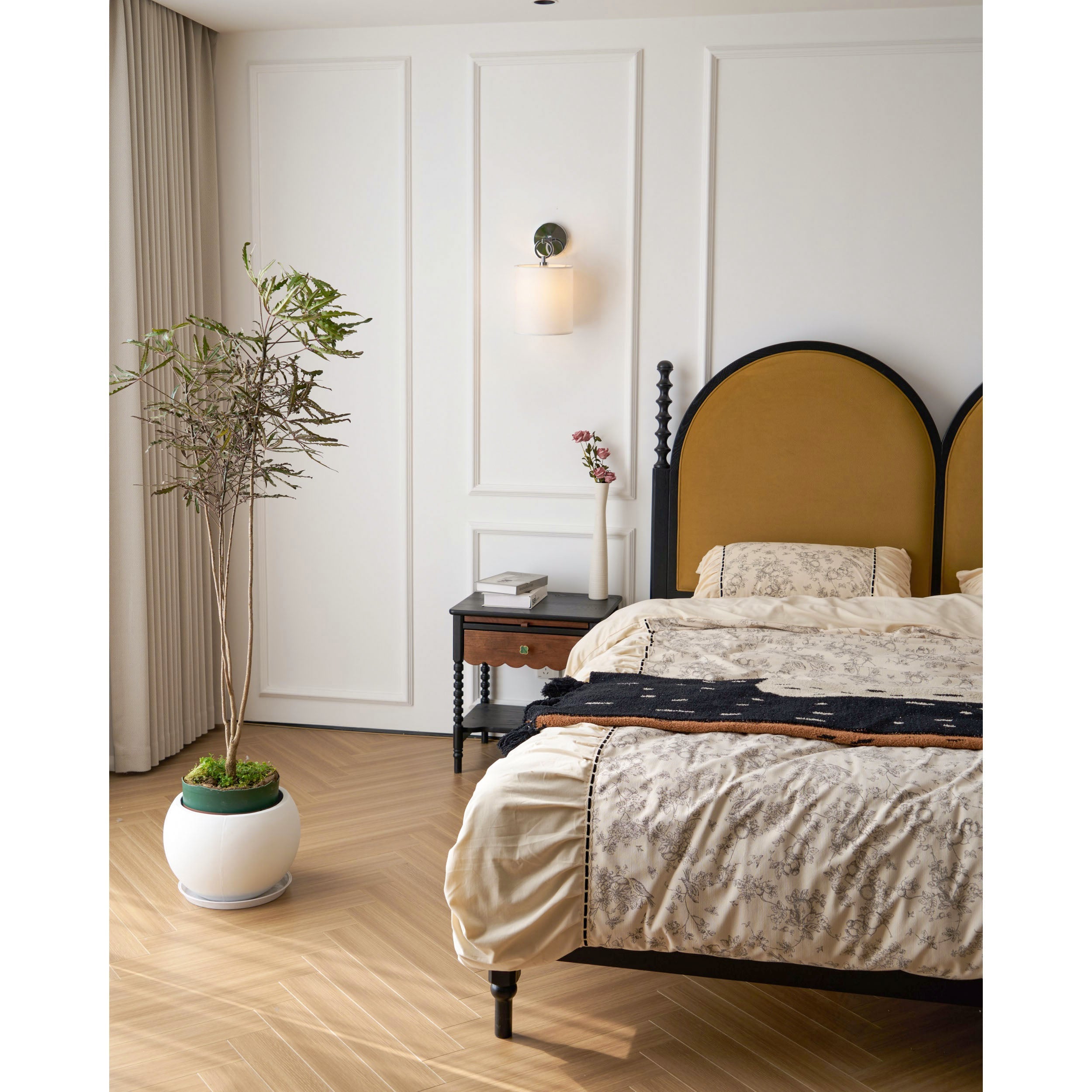 Cotheor Applique Murale Circulaire Laiton Tissu Minimaliste Moderne - Neutralighting