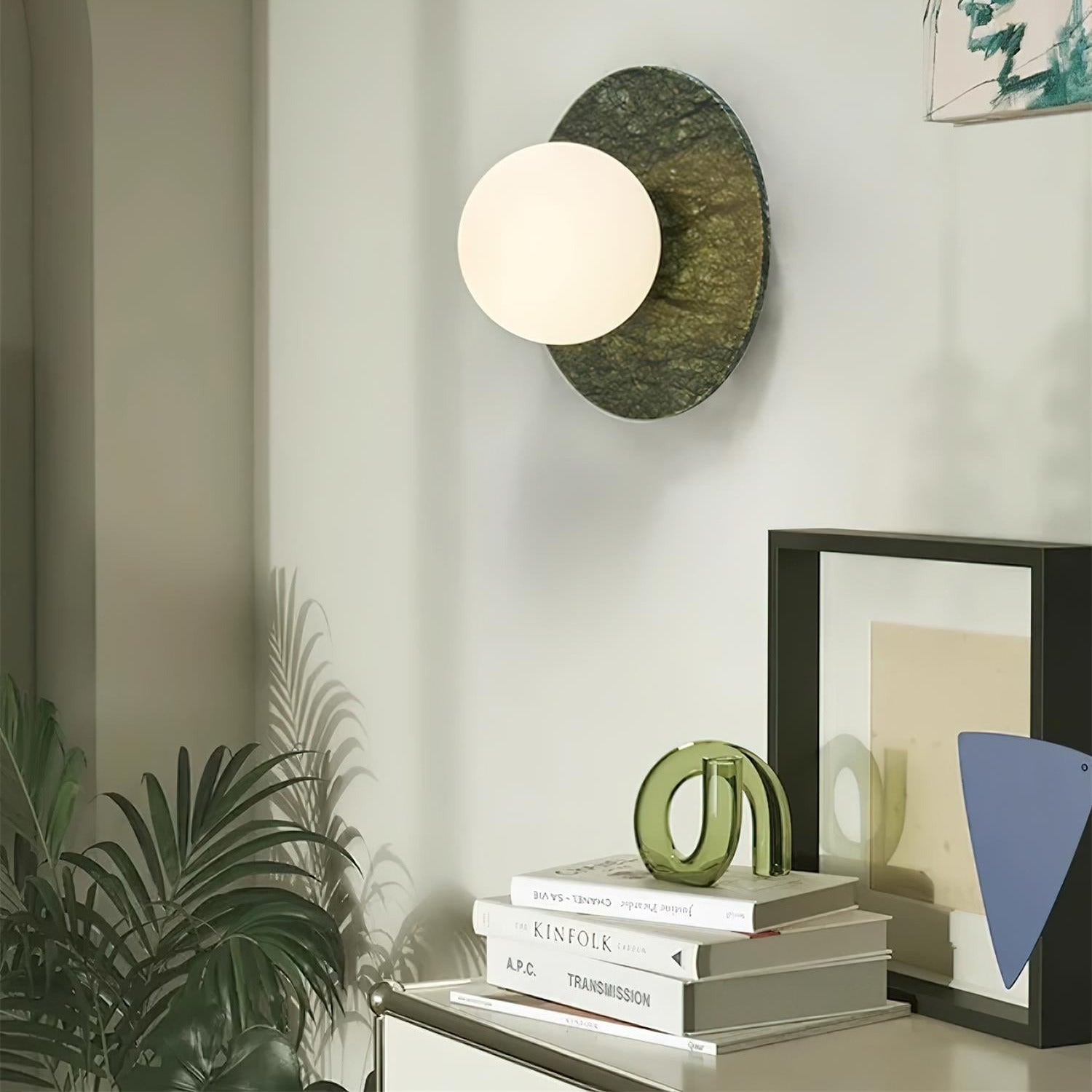 Enox Applique Murale Minimaliste à Globe en Marbre - Neutralighting