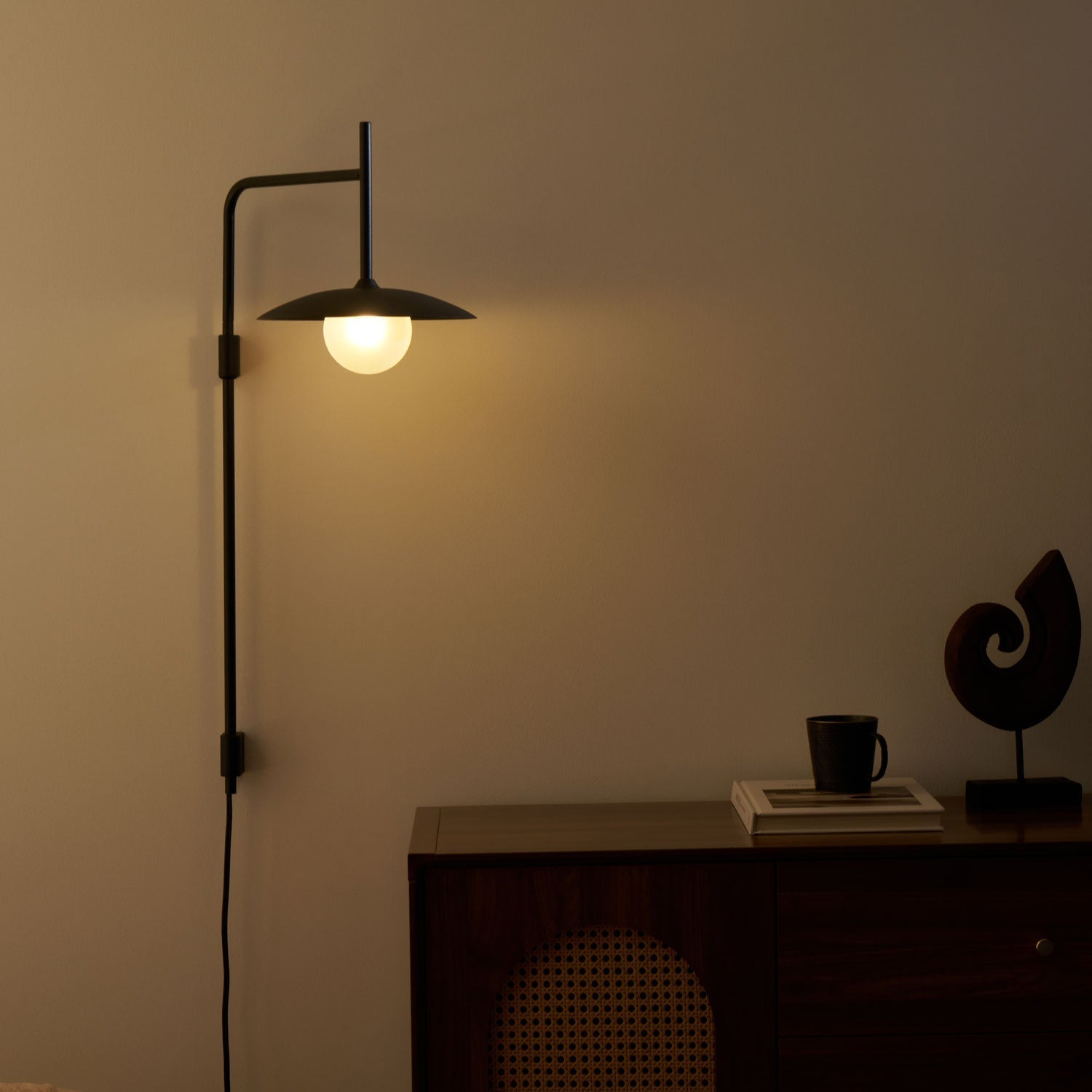 Edan Swing Arm Plug-in Glass Wall Lamp - Neutralighting