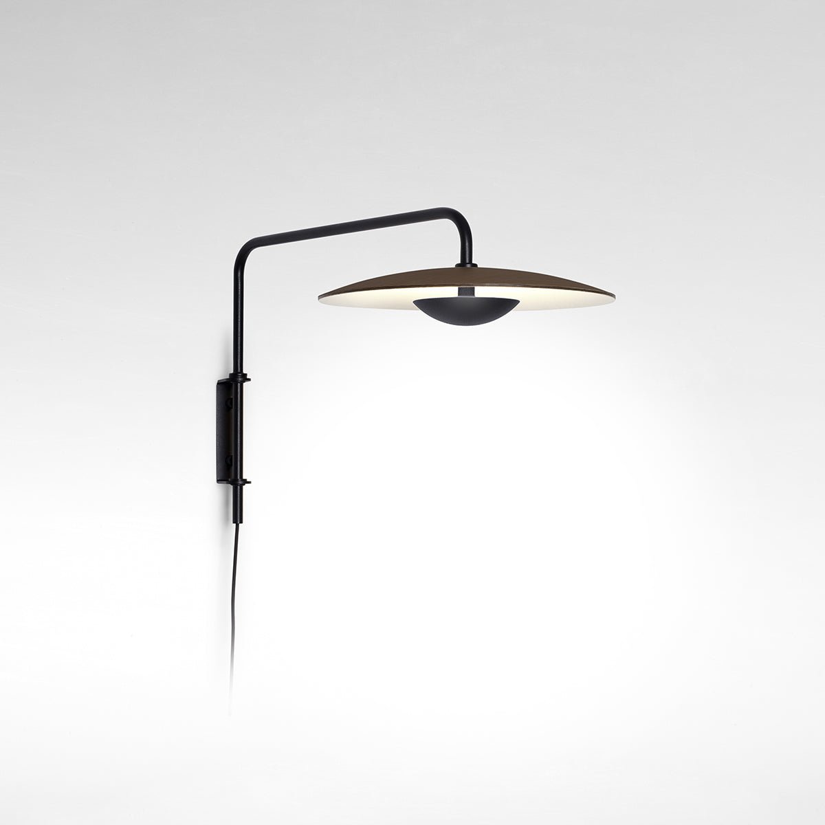 Abnormal Classic Modern Minimalist Plug-In Wall Lamp - Neutralighting