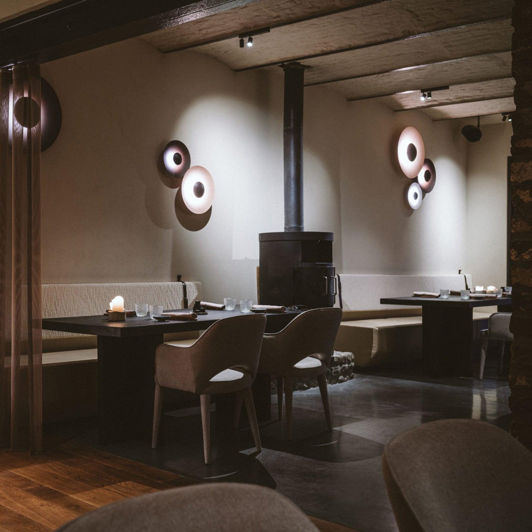 Peacemaker Elegance Simplicity Glow Wall Light - Neutralighting