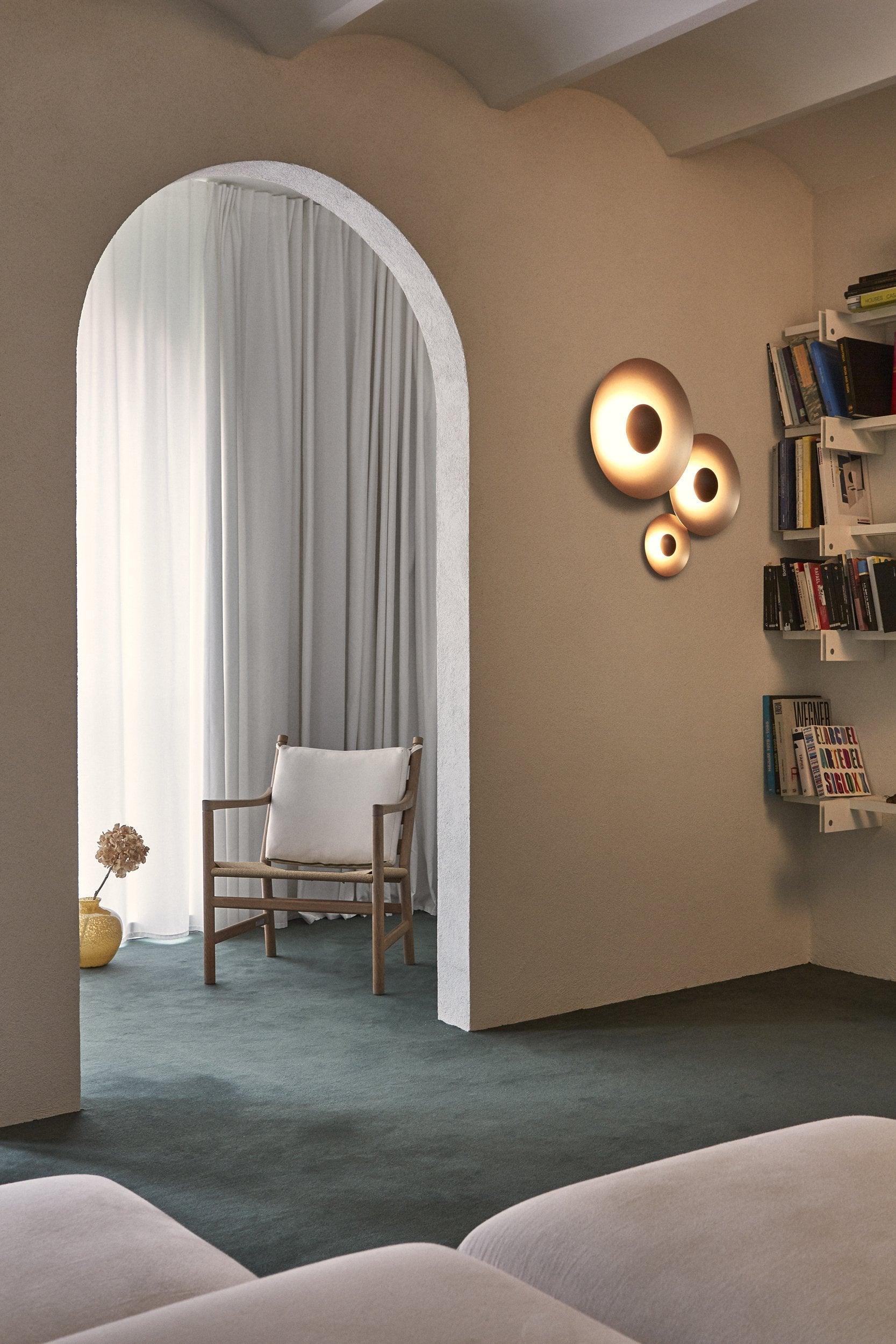 Peacemaker Elegance Simplicity Glow Wall Light - Neutralighting