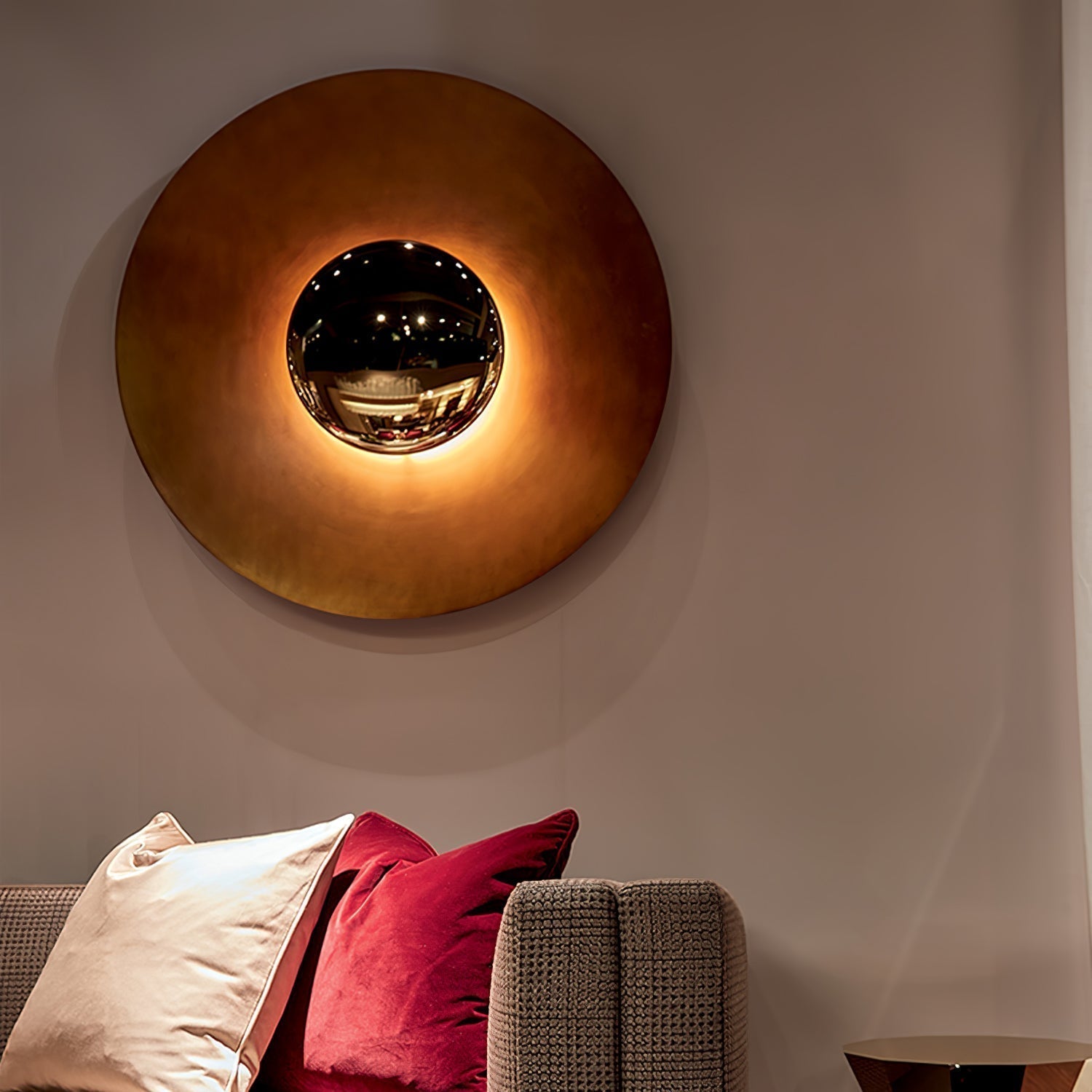 Peacemaker Elegance Simplicity Glow Wall Light - Neutralighting