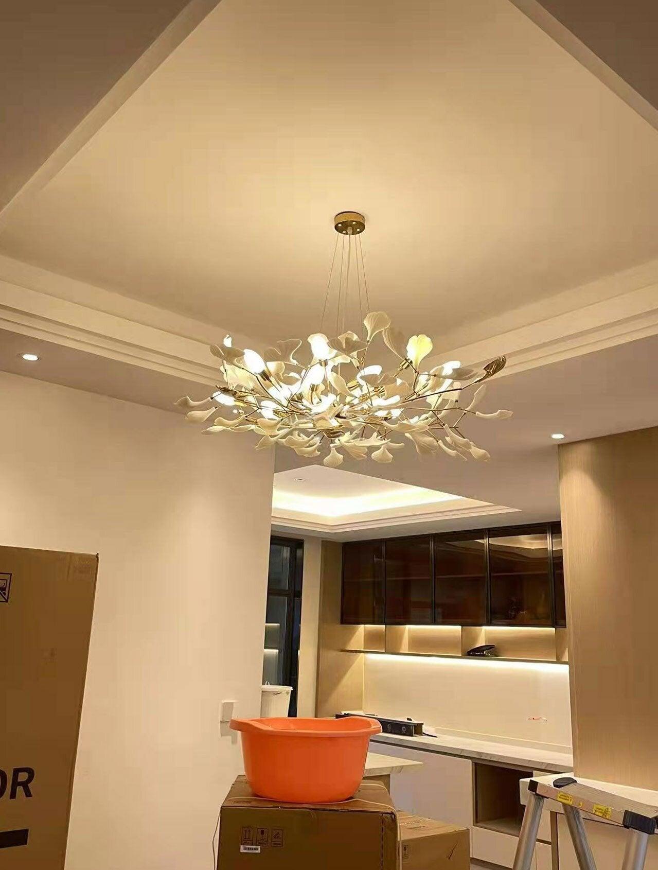 Ginkgo Lustre Céramique Blanche Pétales de Or Art Nouveau Organique - Neutralighting