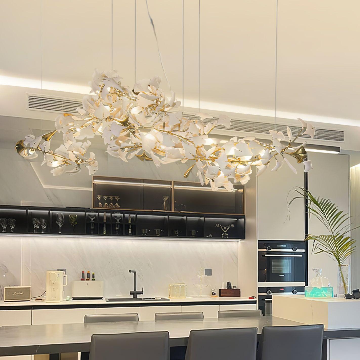 Olivia Lustre en céramique en forme de W avec feuilles de gingko - Neutralighting