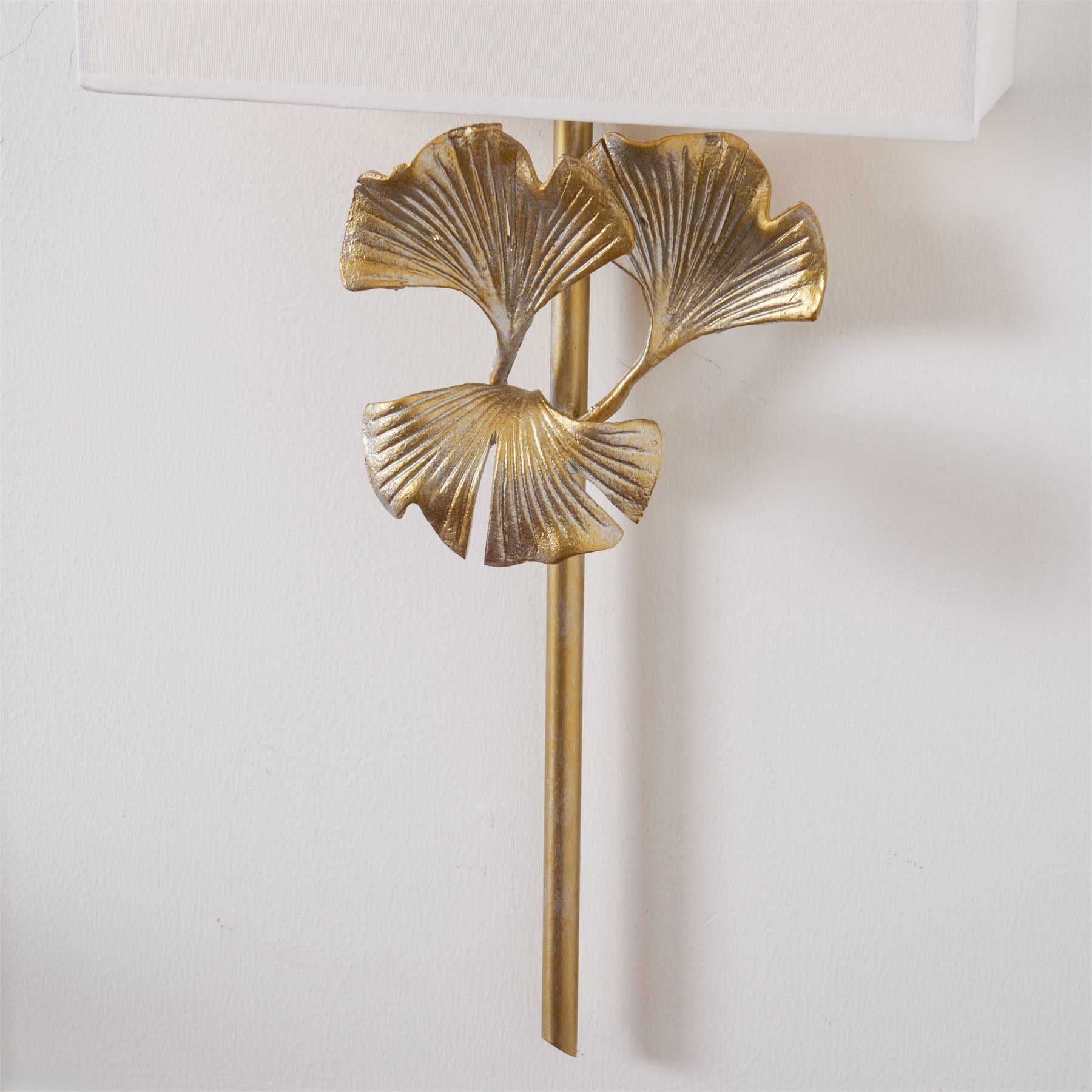 Daisy Applique Murale Feuille de Ginkgo