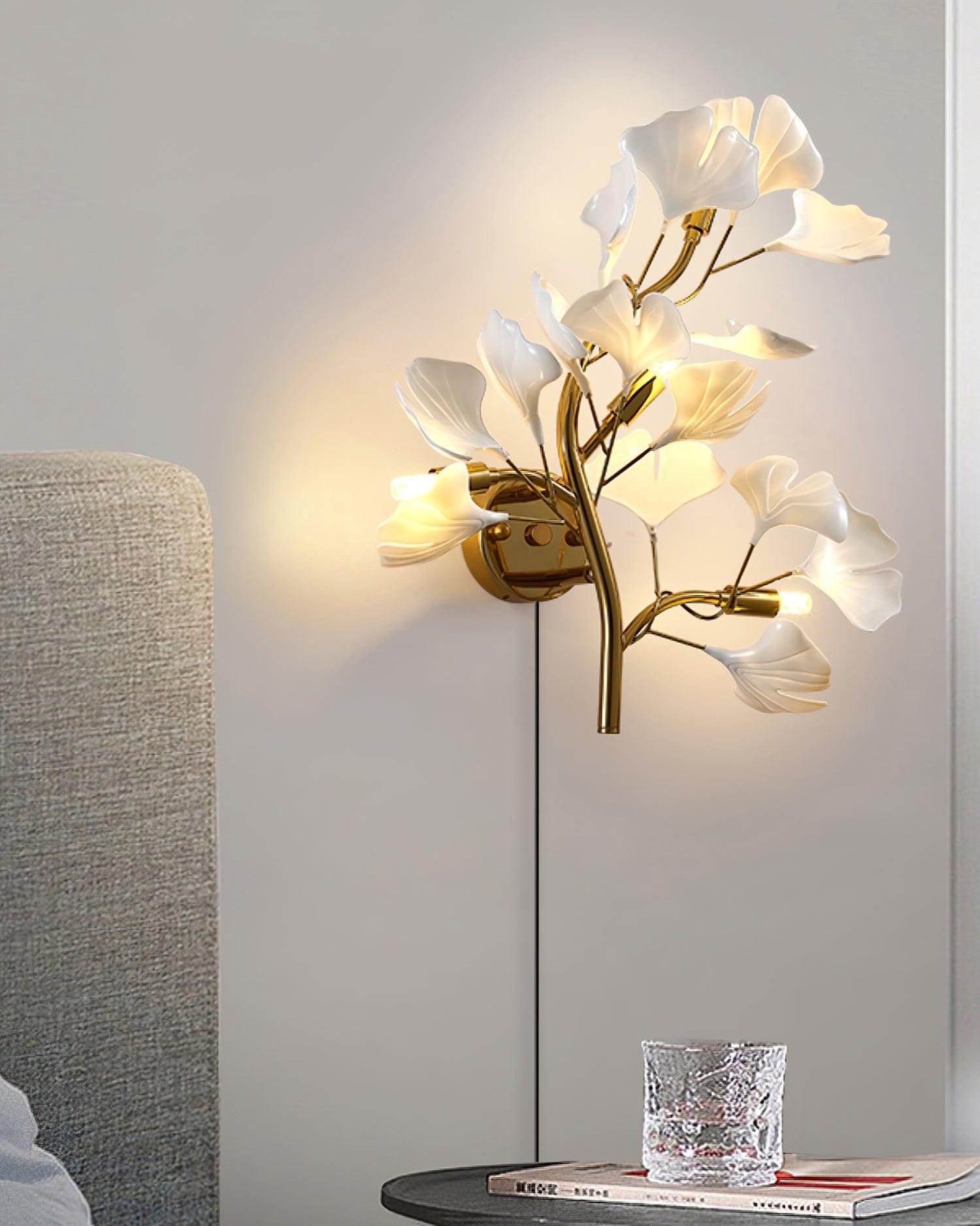 Aurean Applique murale à brancher Luminaire floral en acrylique Élégance française - Neutralighting