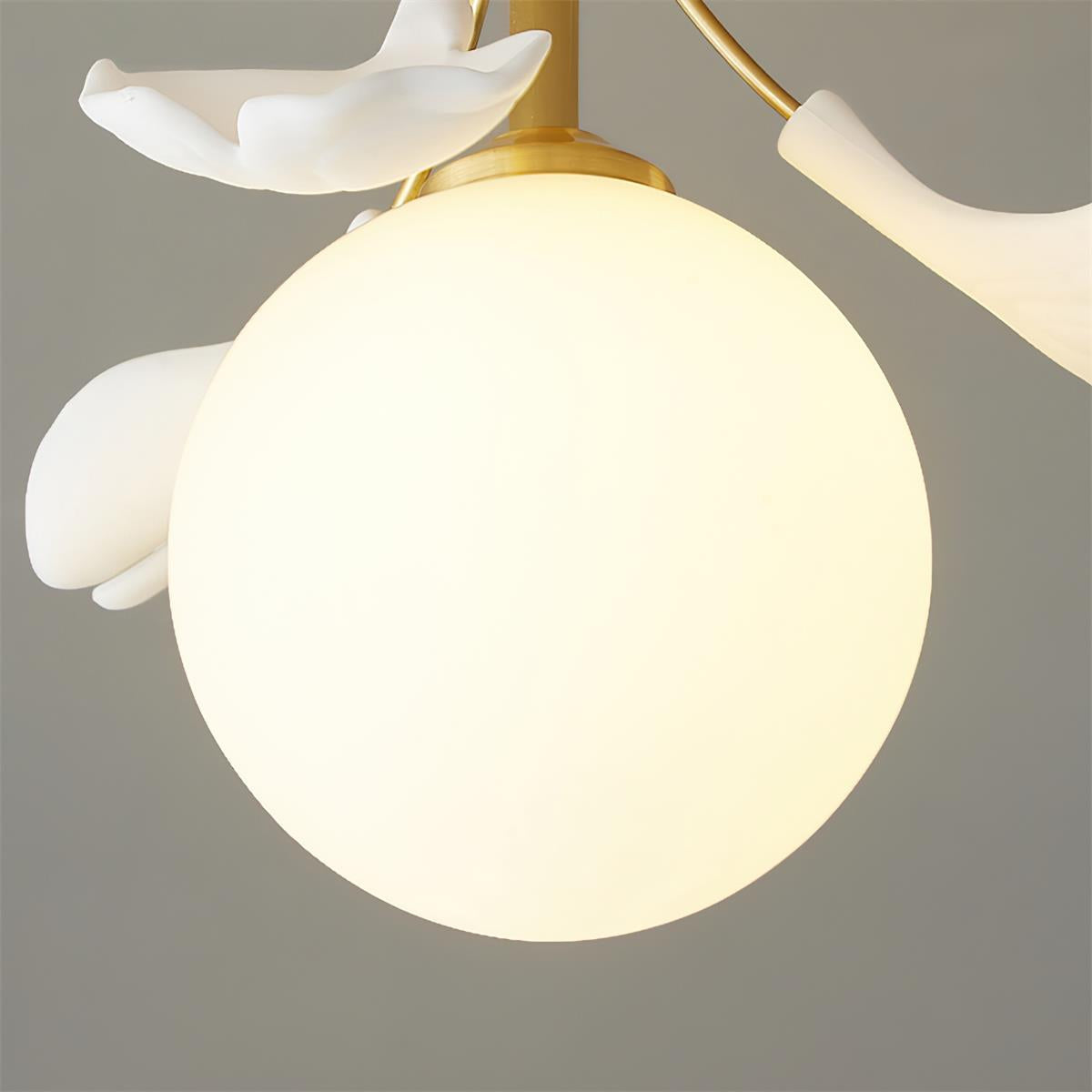 Ginkgo Rosalia Plafonnier Feuille Pétale Laiton Moderne - Neutralighting