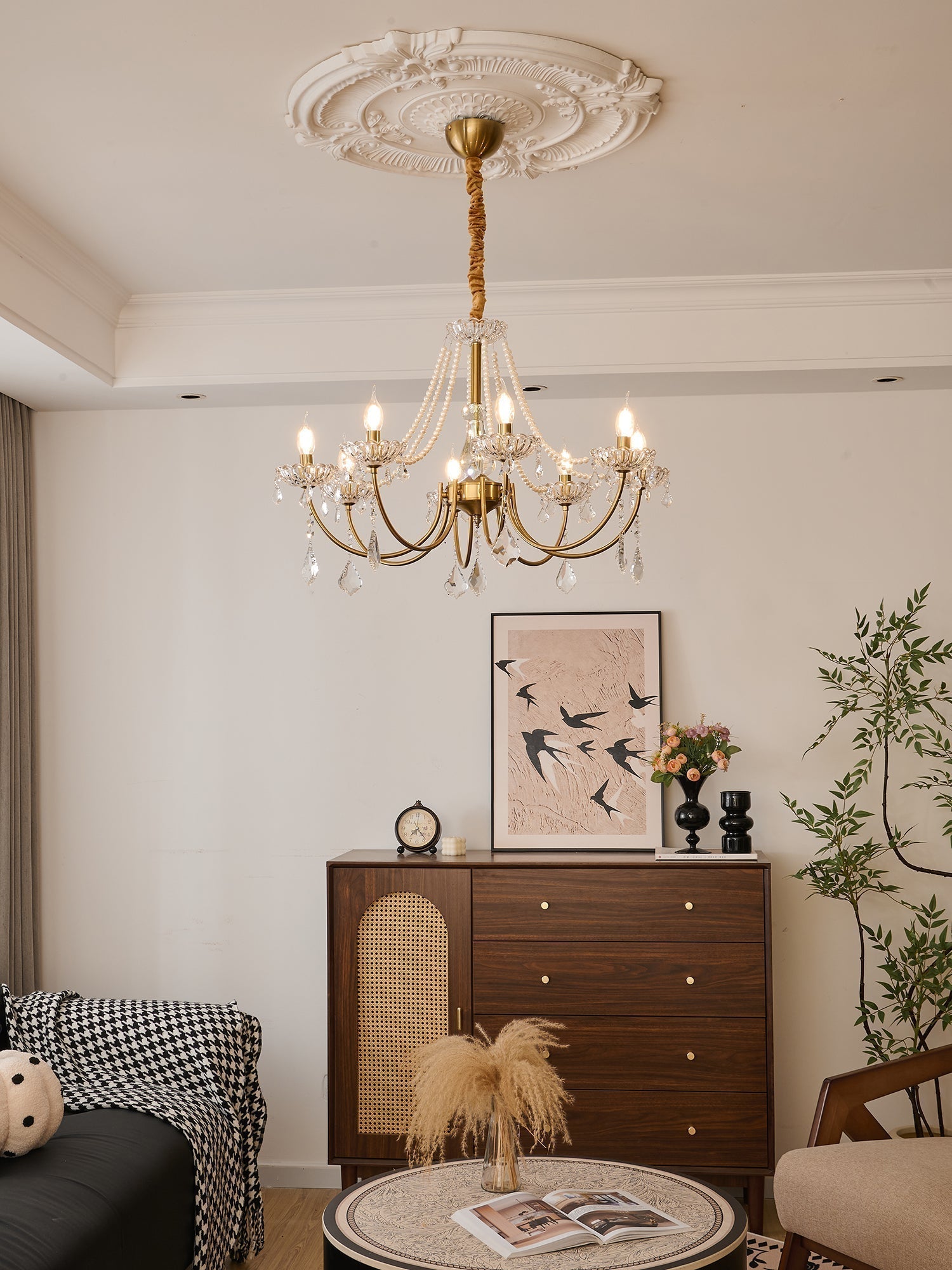 Cevaris Lustre Postmoderne de Luxe en Cristal et Perles - Neutralighting