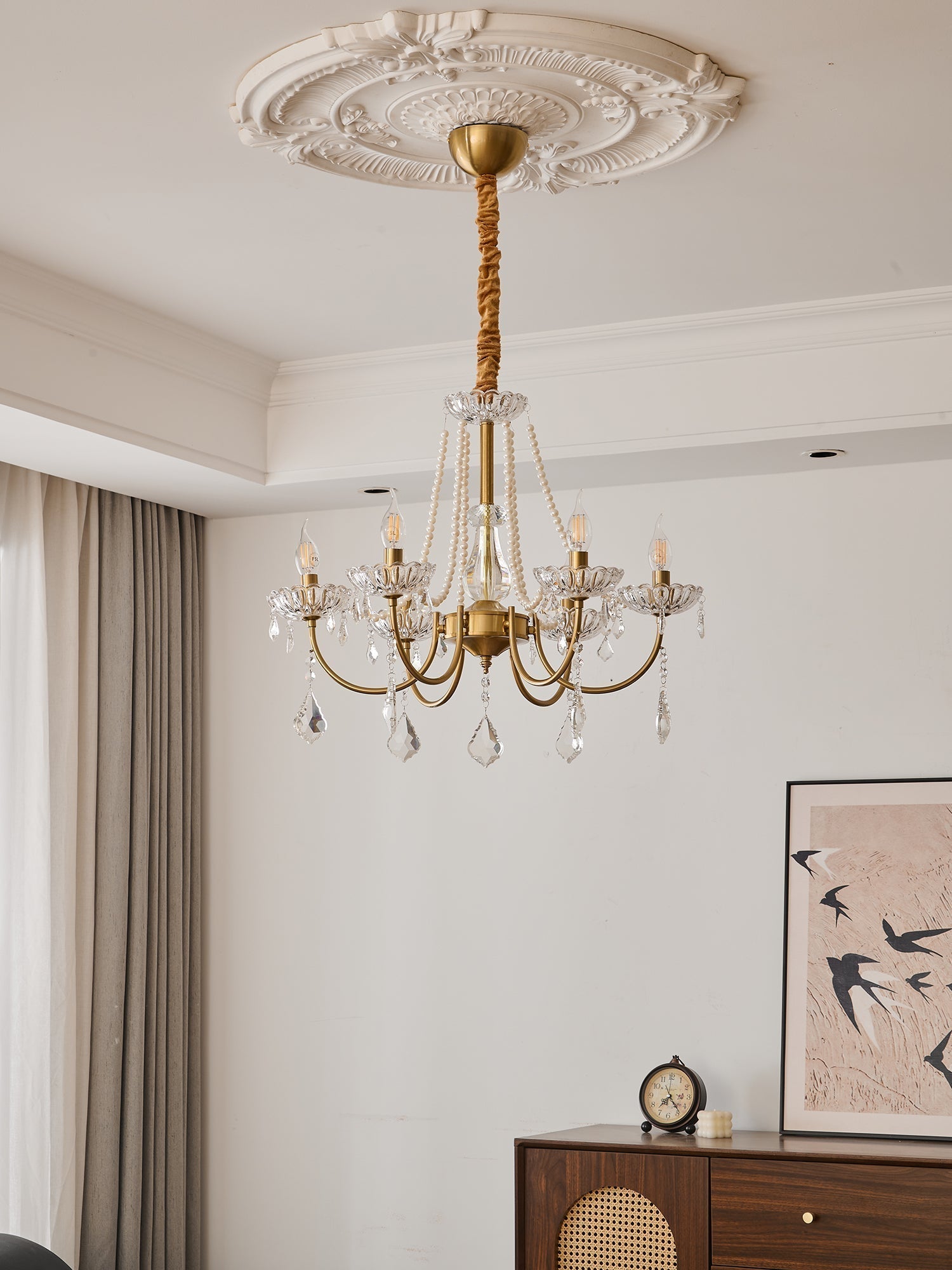Cevaris Lustre Postmoderne de Luxe en Cristal et Perles - Neutralighting