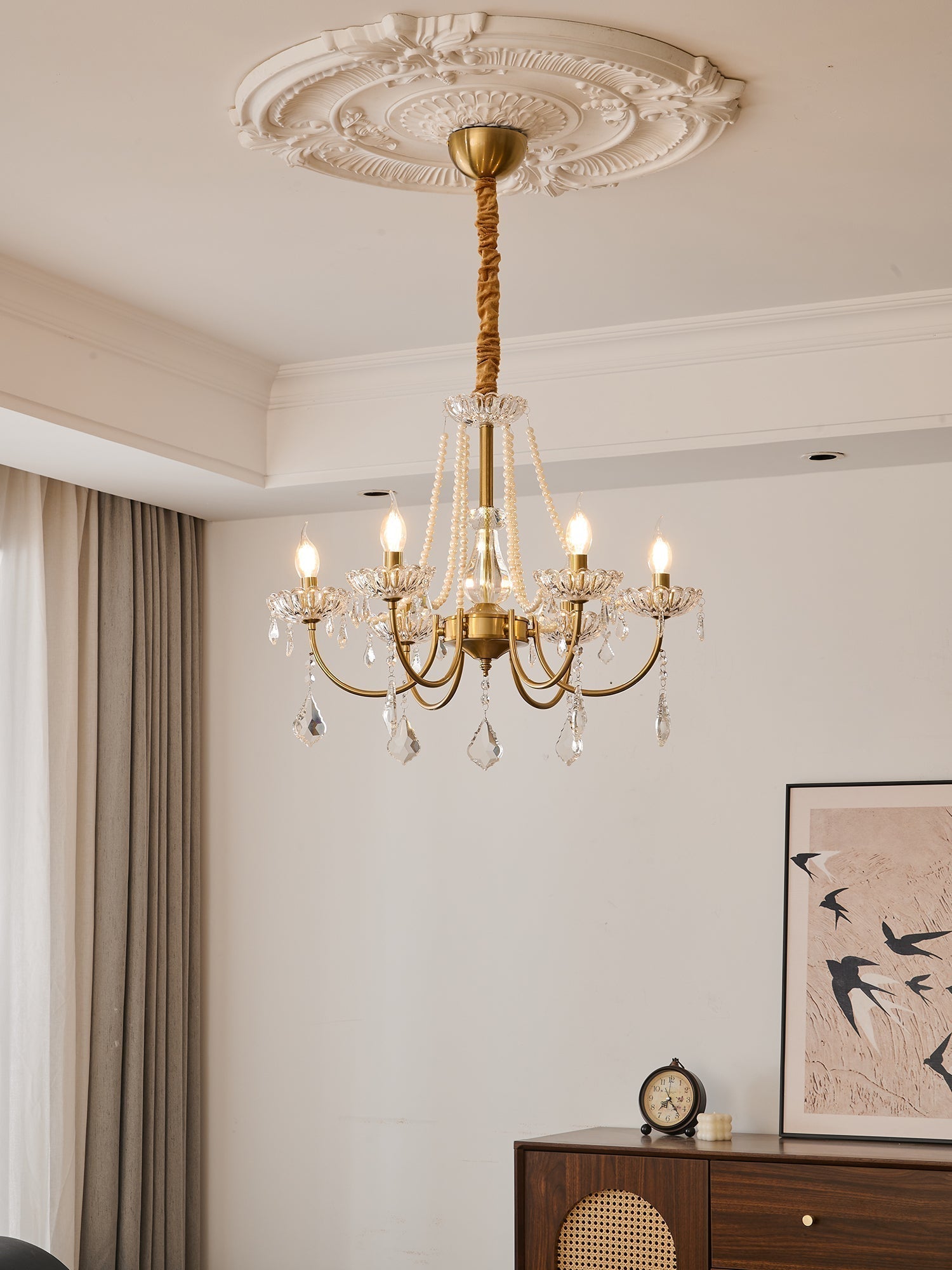 Cevaris Lustre Postmoderne de Luxe en Cristal et Perles - Neutralighting