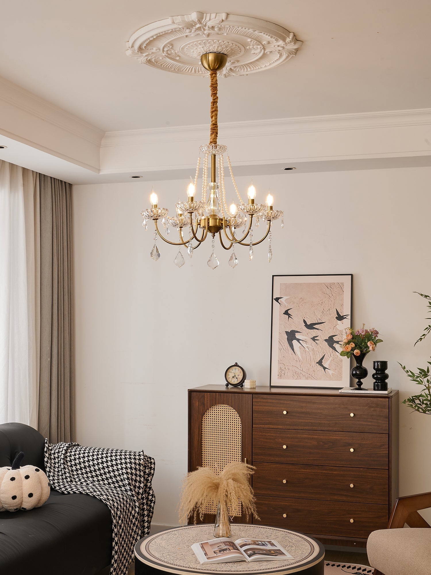 Cevaris Lustre Postmoderne de Luxe en Cristal et Perles - Neutralighting