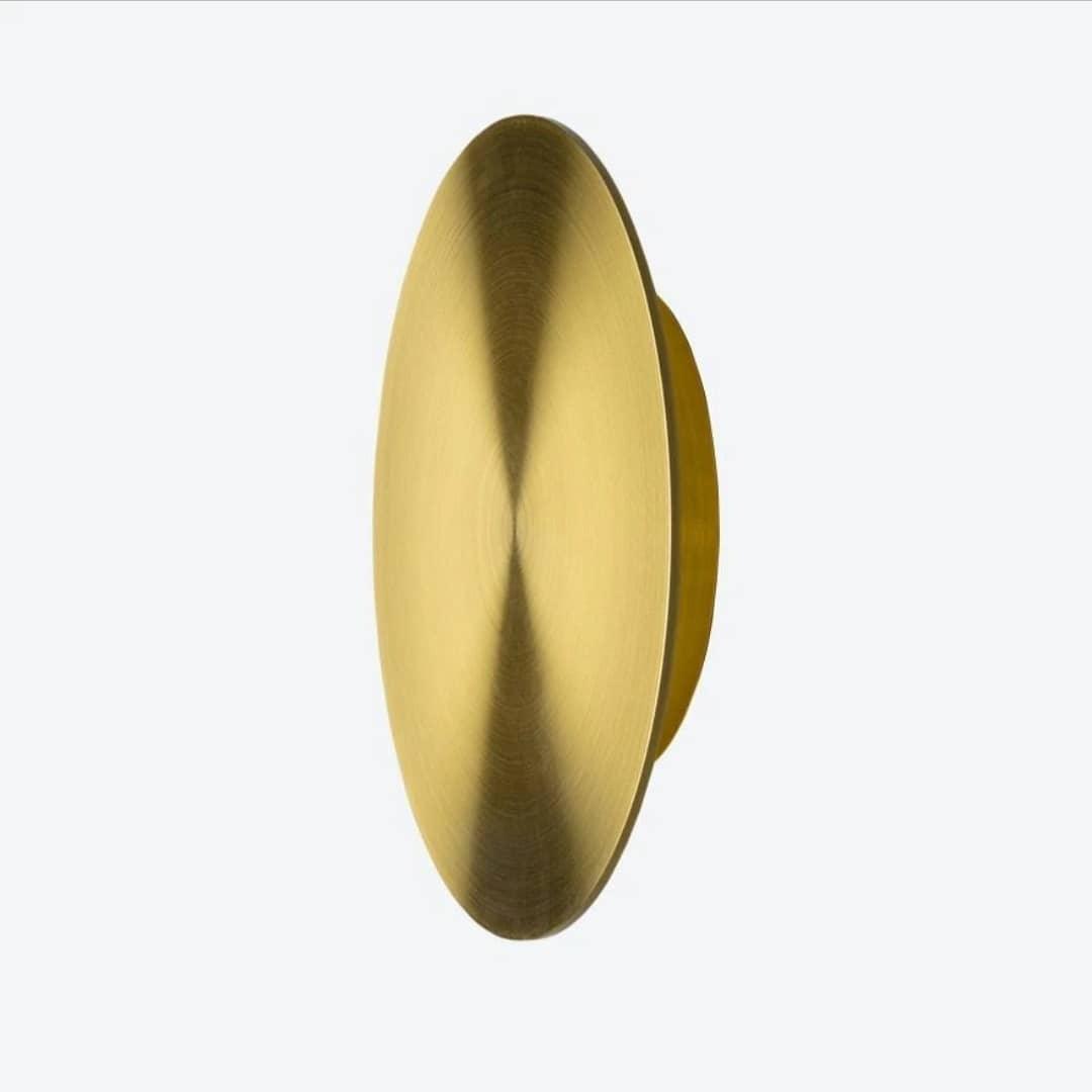 Tivral Lampe Murale Minimaliste en Laiton - Neutralighting