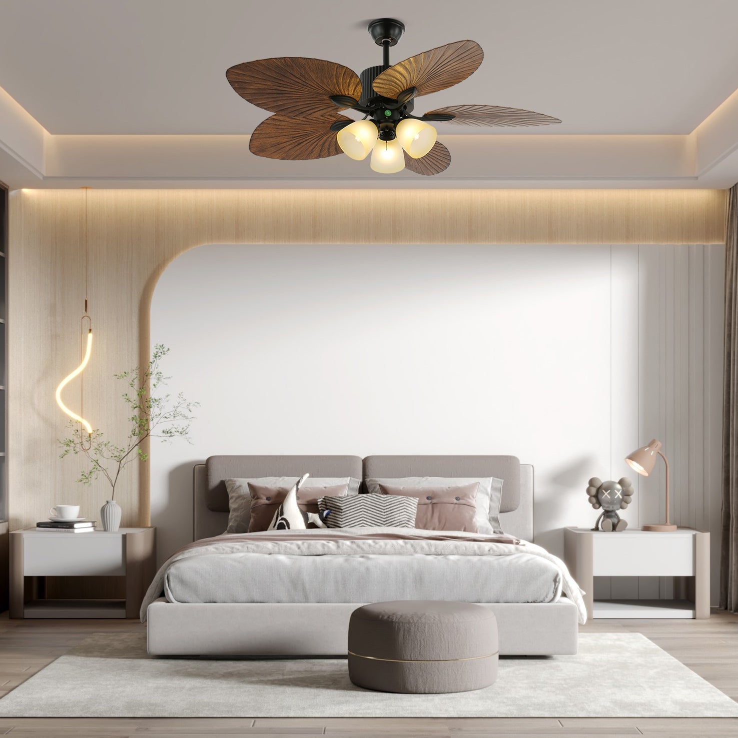 Plafonnier ventilateur Virel en bois tropical dans un salon