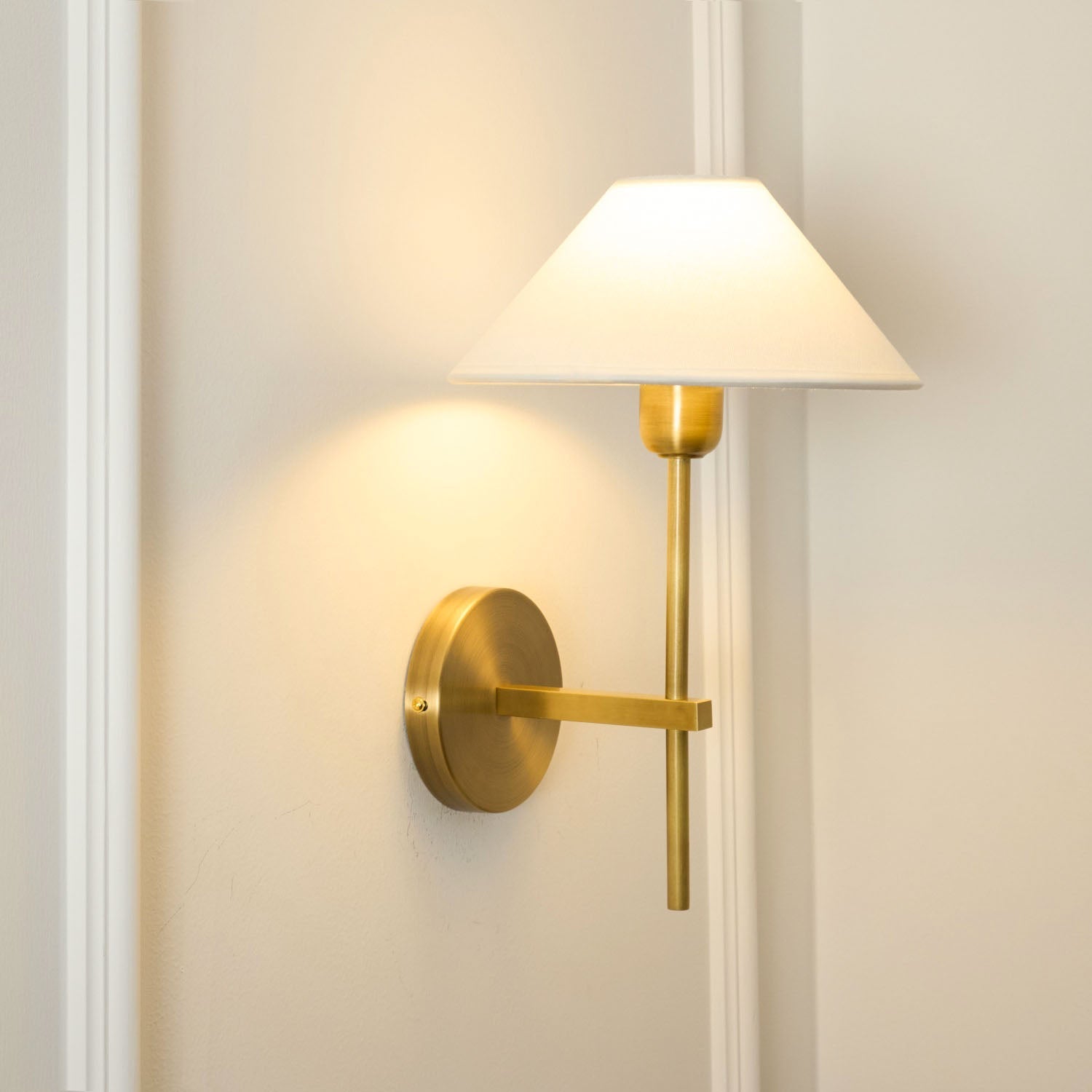 Genevieve Applique Murale en Tissu - Neutralighting