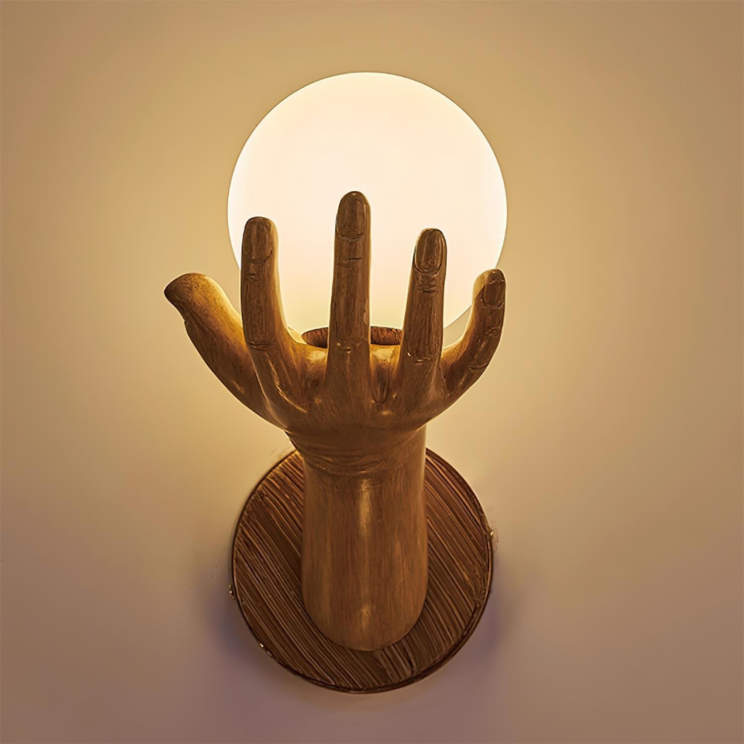 Aura Applique Murale Forme Main Bois - Neutralighting