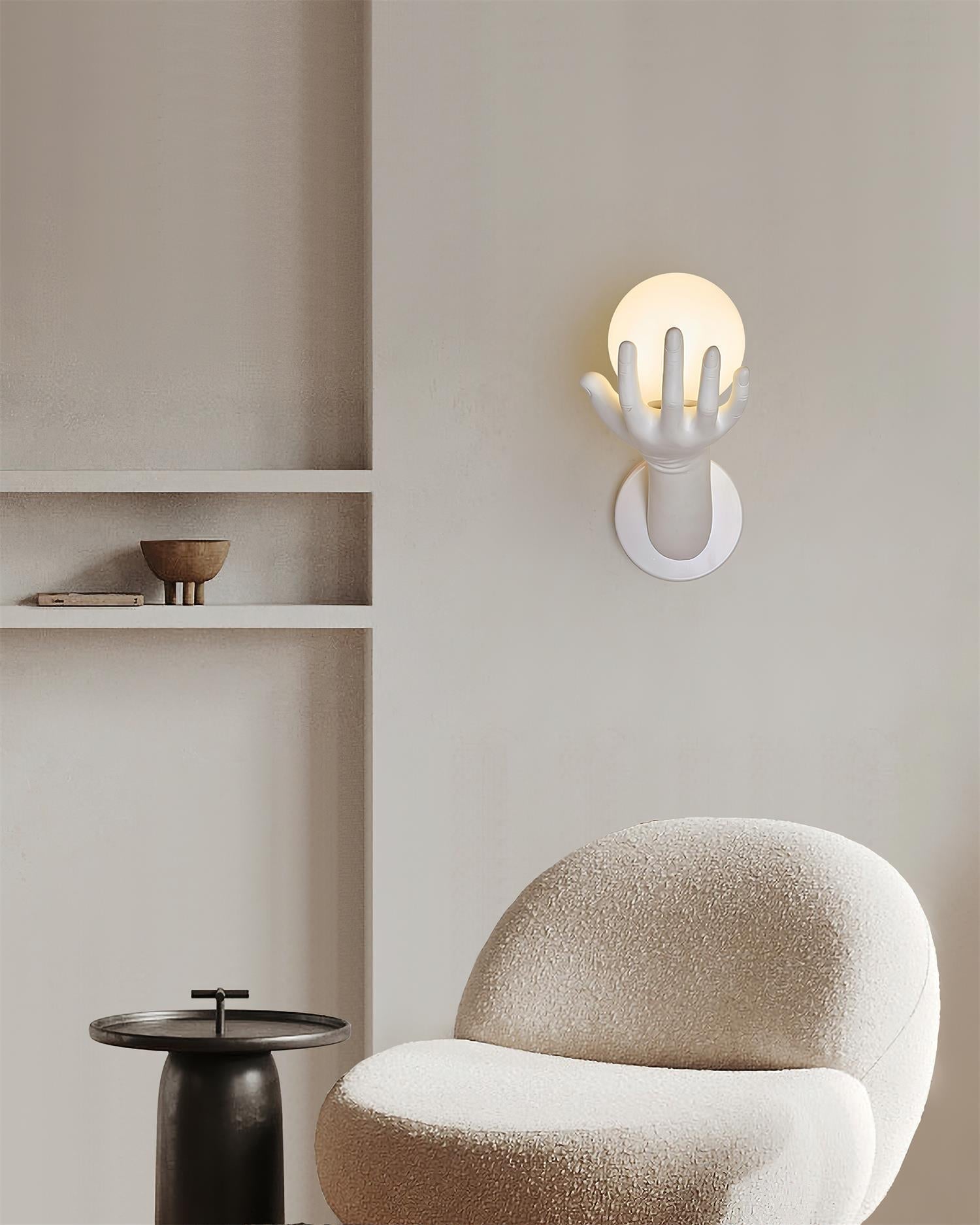 Aura Applique Murale Forme Main Bois - Neutralighting
