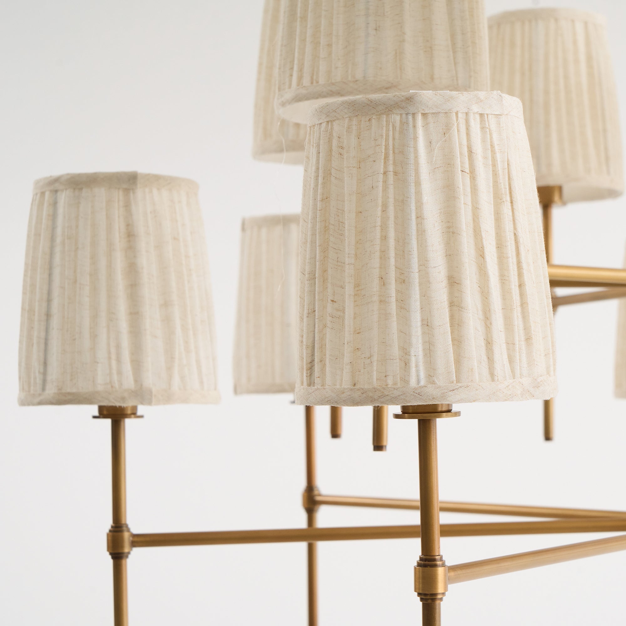 Erthaos Lustre Métal Tissu Élégance Premium - Neutralighting