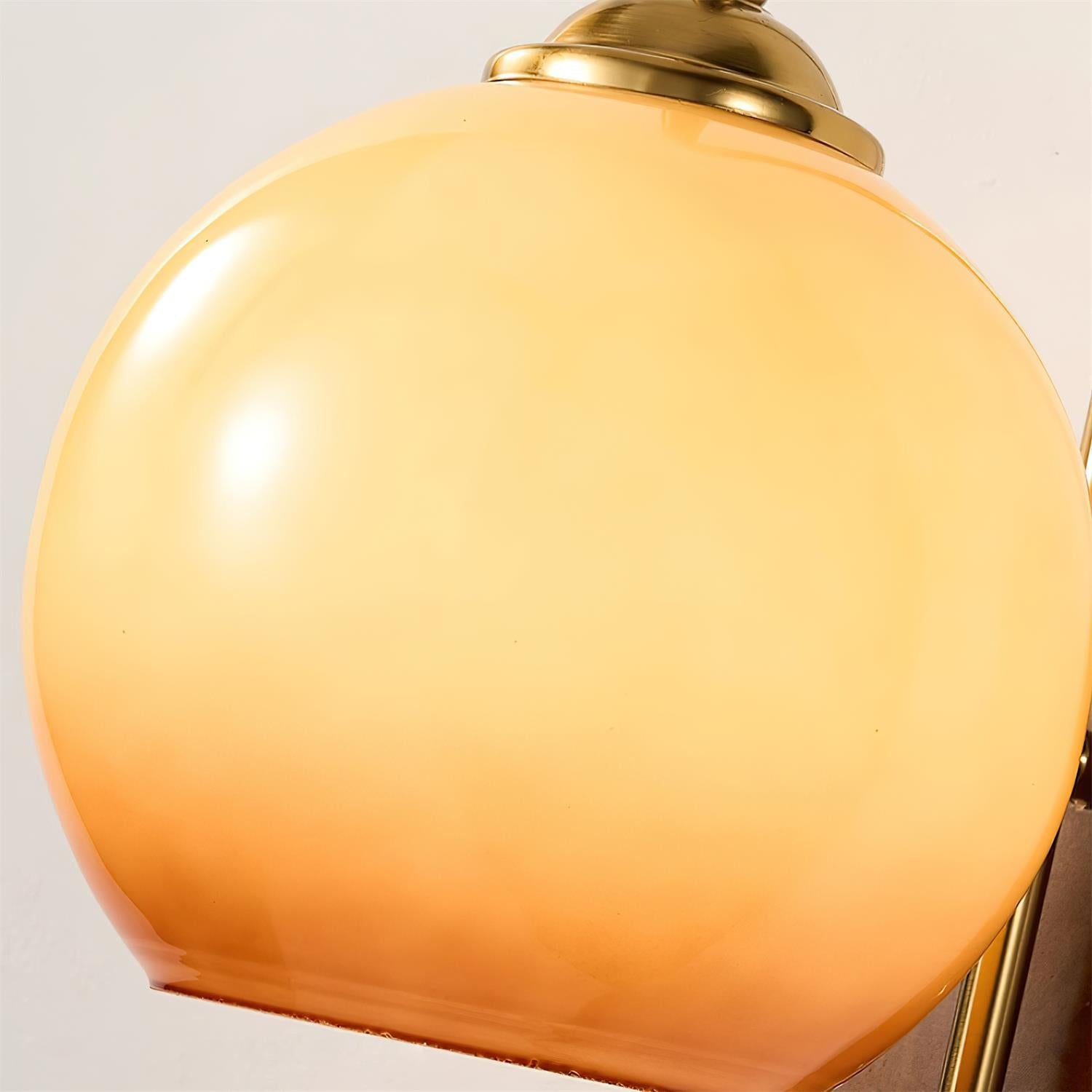 Vireoce Applique murale et globe en verre lisse avec plaque arrière en bois - Neutralighting
