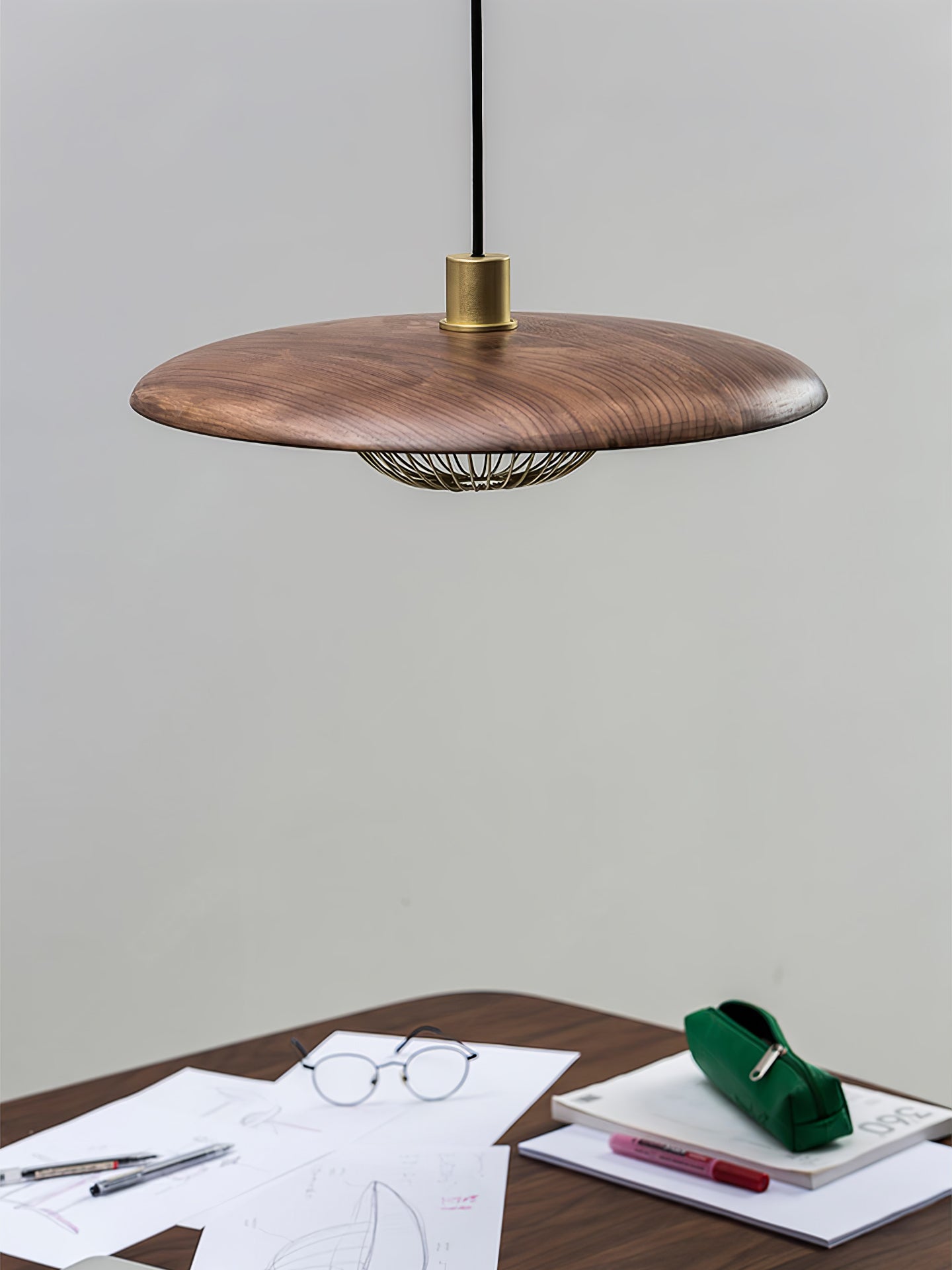 Elanora Wood Retro Vintage Pendant Lamp - Neutralighting