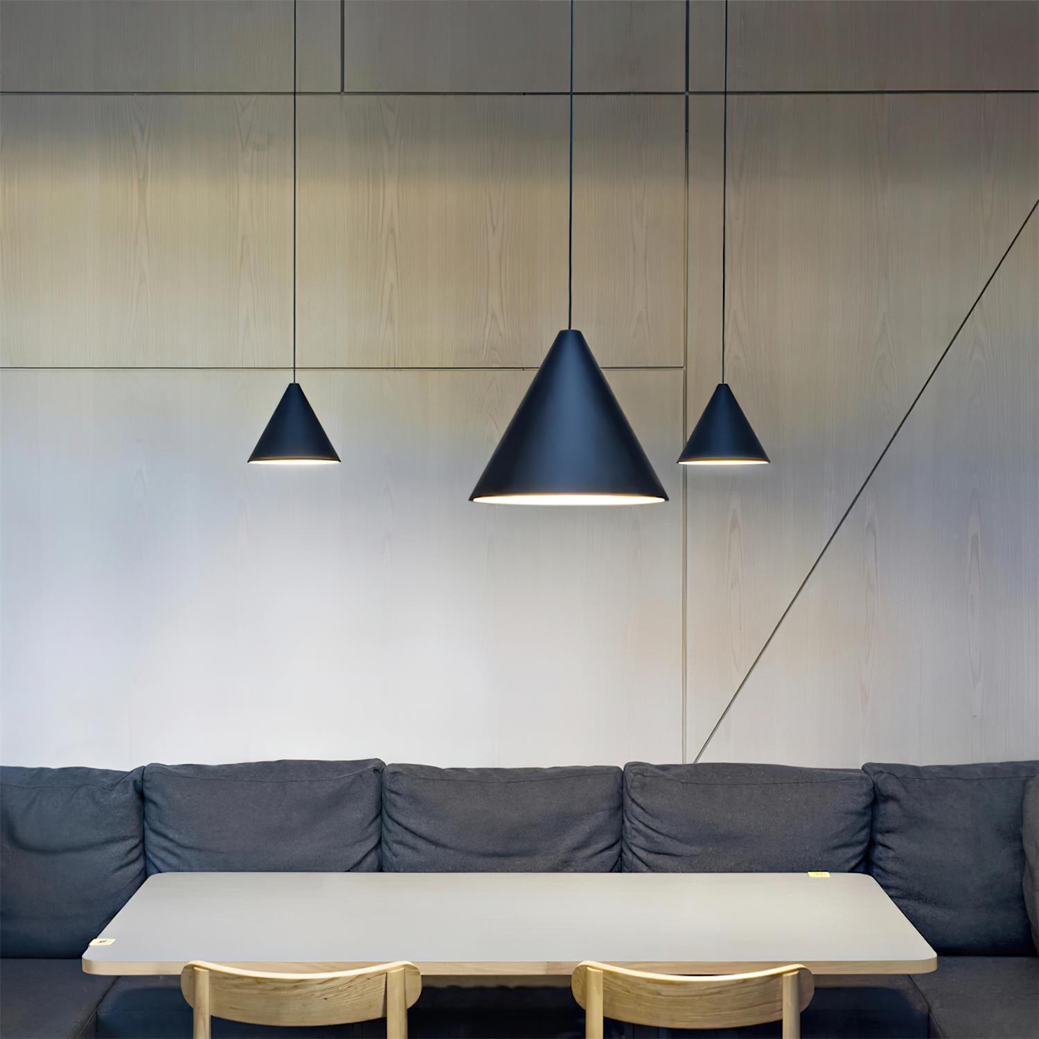 Cone Lampe Pendante Abat-jour Conique Noir pour Style Industriel Moderne - Neutralighting