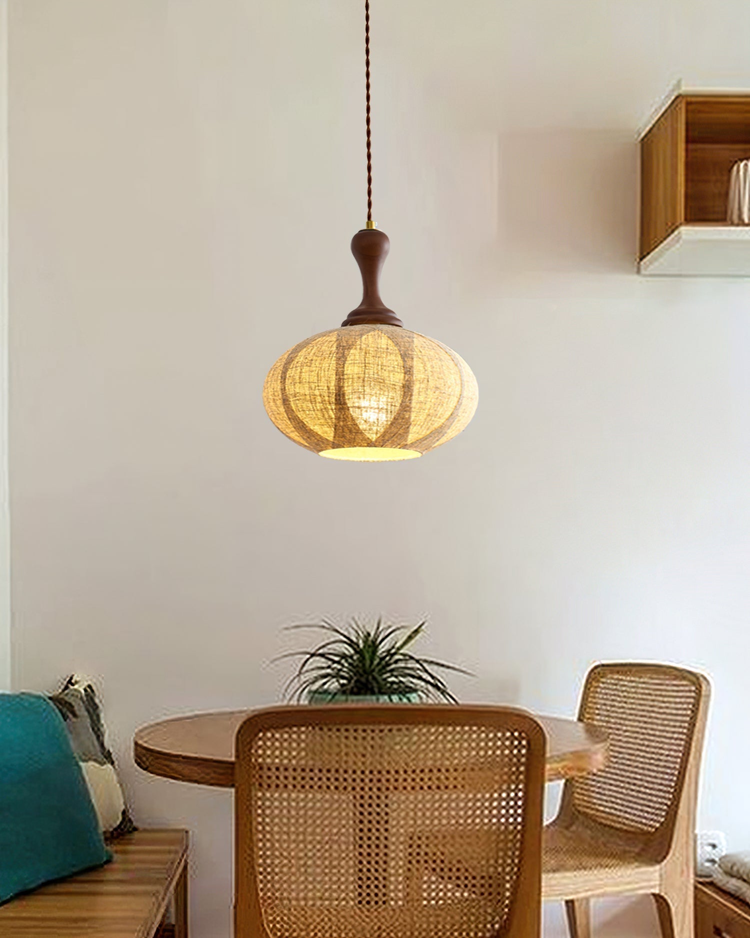 Kenso Suspension Lampe en Tissu Sphérique Col en Bois - Neutralighting