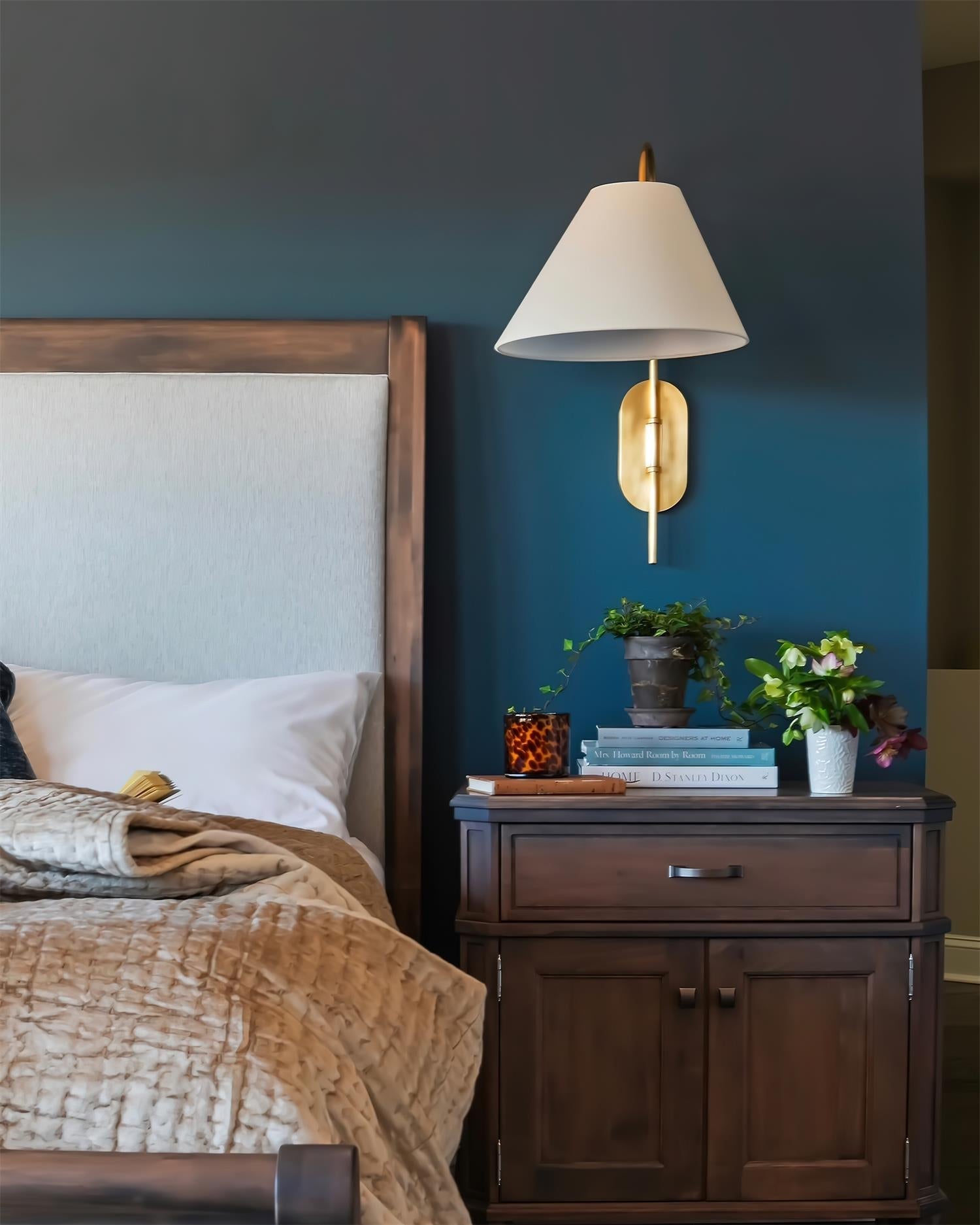 Kinsley Applique Murale Articulation Arquée - Neutralighting
