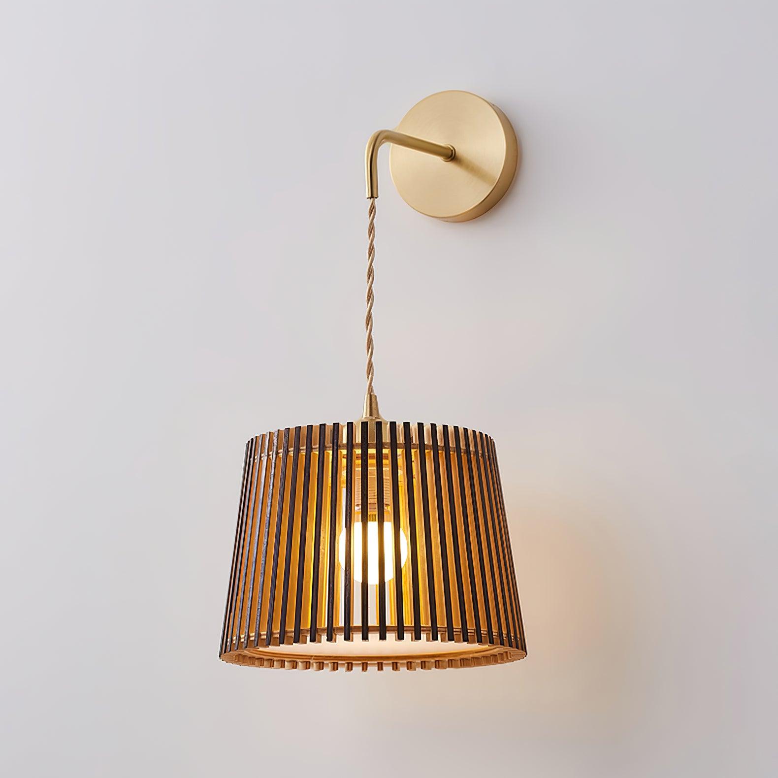 Kitami Wall Lamp Slatted - Letslighting