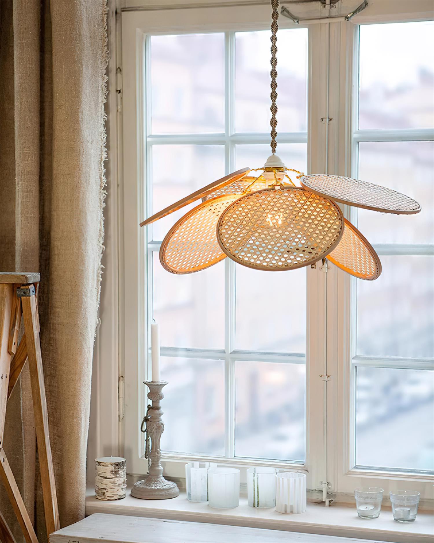 Kloe Suspension Pétale Rotin Organique Bohème - Neutralighting