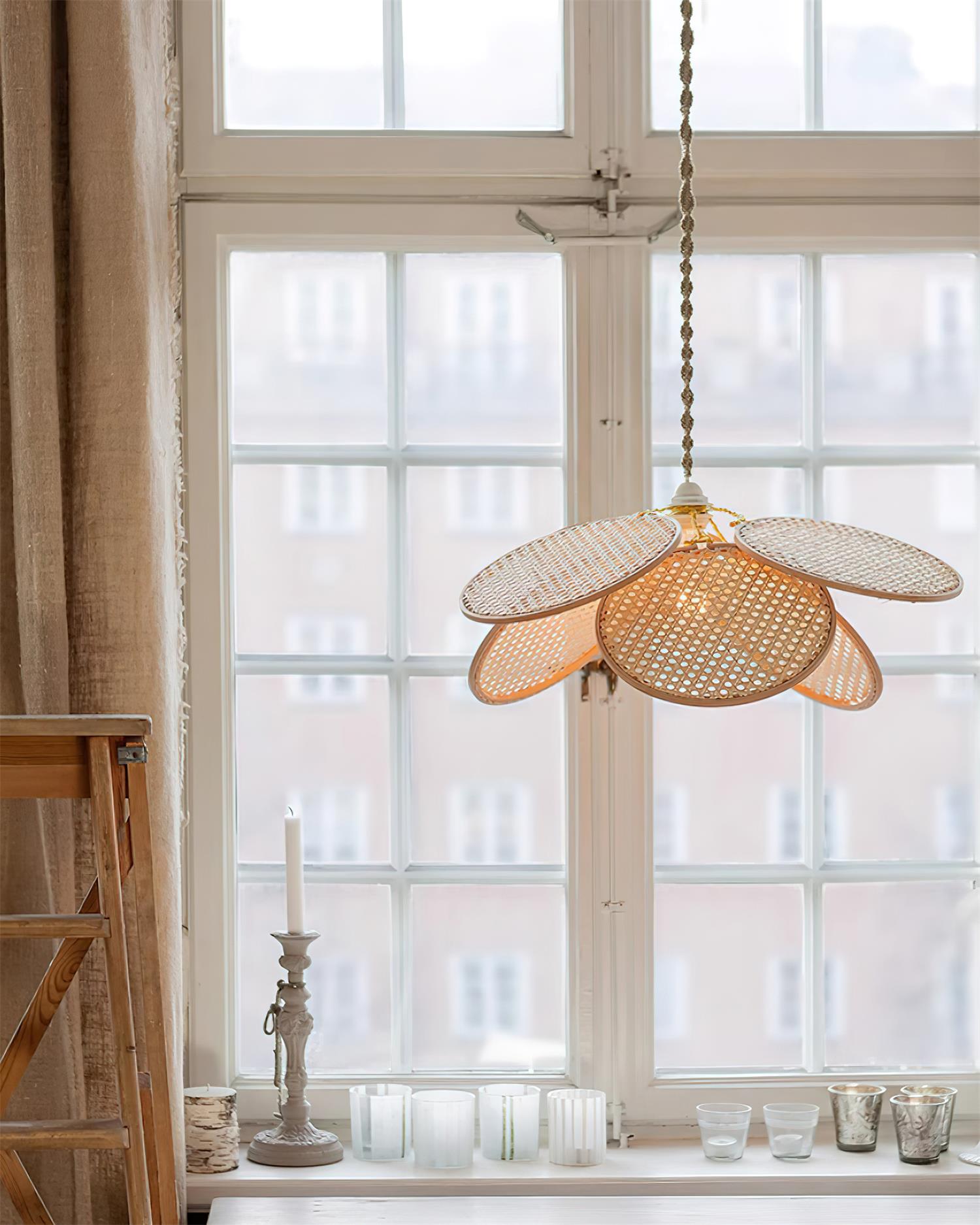 Kloe Suspension Pétale Rotin Organique Bohème - Neutralighting