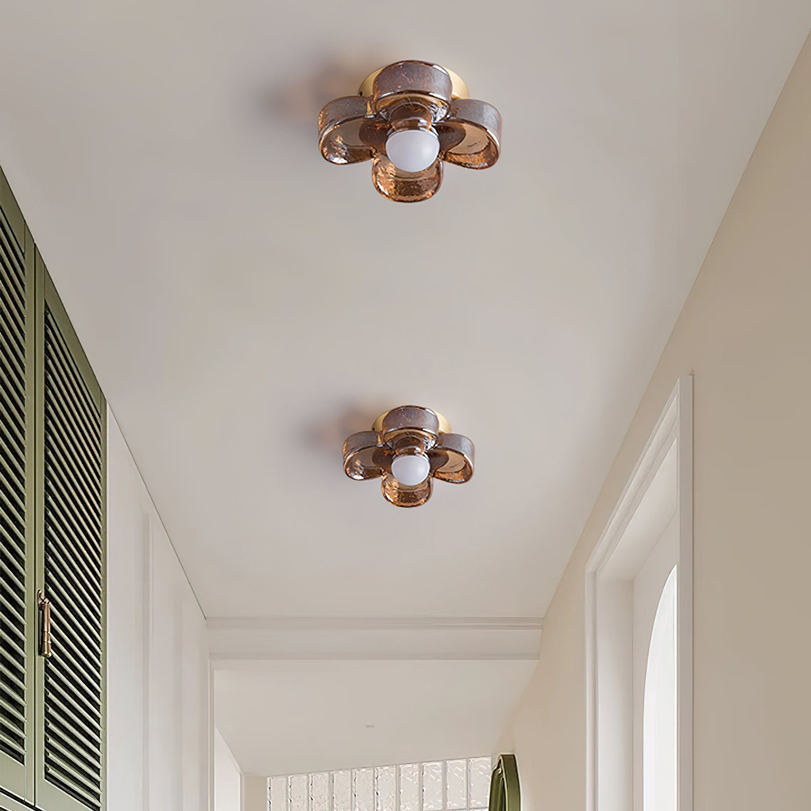 Lampe Plafond avec Pétales de Trèfle en Verre Ambre et Laiton Style Scandinave - Neutralighting