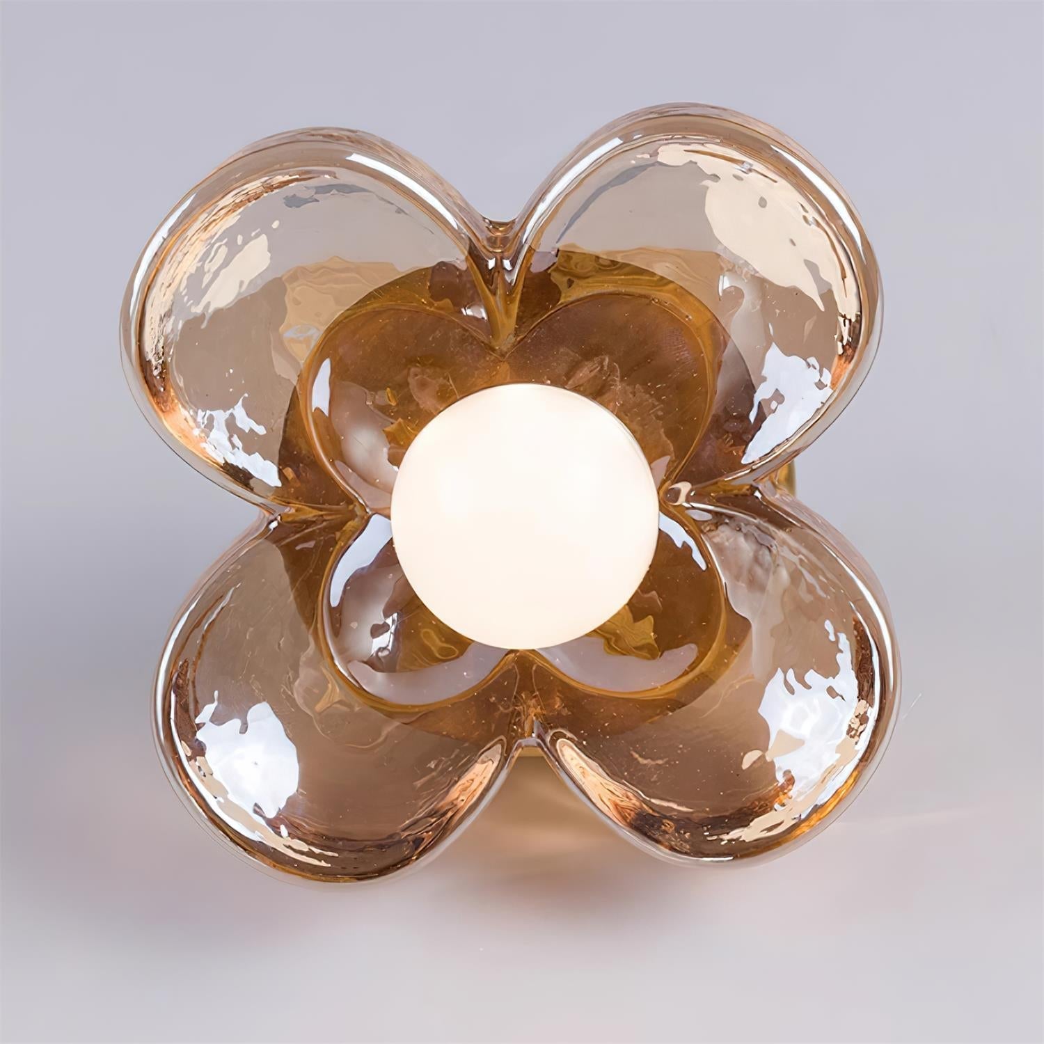Lampe Plafond avec Pétales de Trèfle en Verre Ambre et Laiton Style Scandinave - Neutralighting